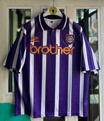MAN CITY 1993-94 AWAY KIT, FIVESLEEVE POLO EMBROIDERY