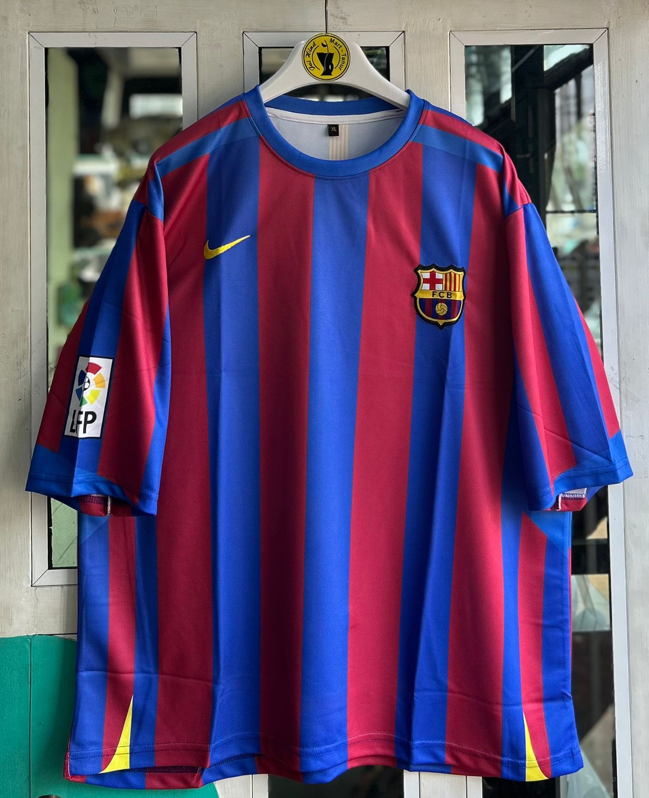BARCELONA 2005-06 SEASON HOME KIT, FIVESLEEVE EMBROIDERY – JAIHIND