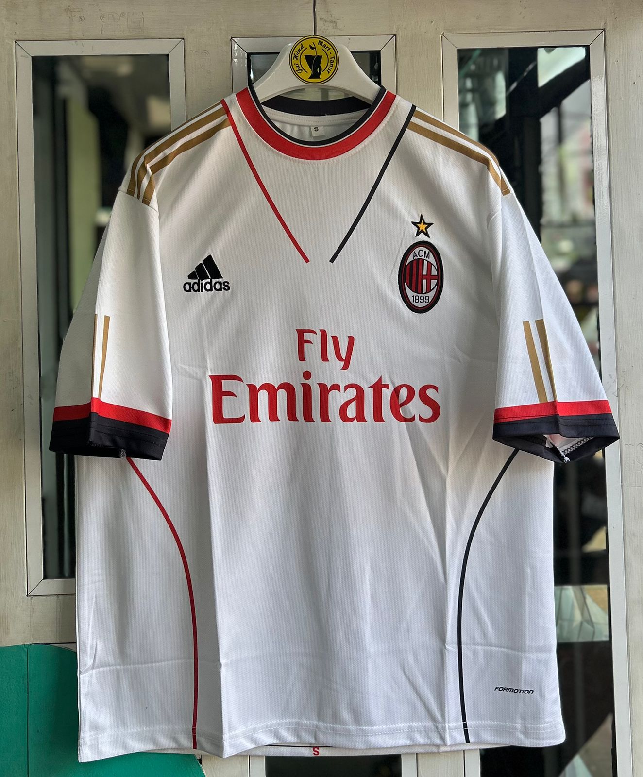 AC MILAN 2013-14 AWAY KIT, FIVESLEEVE EMBROIDERY