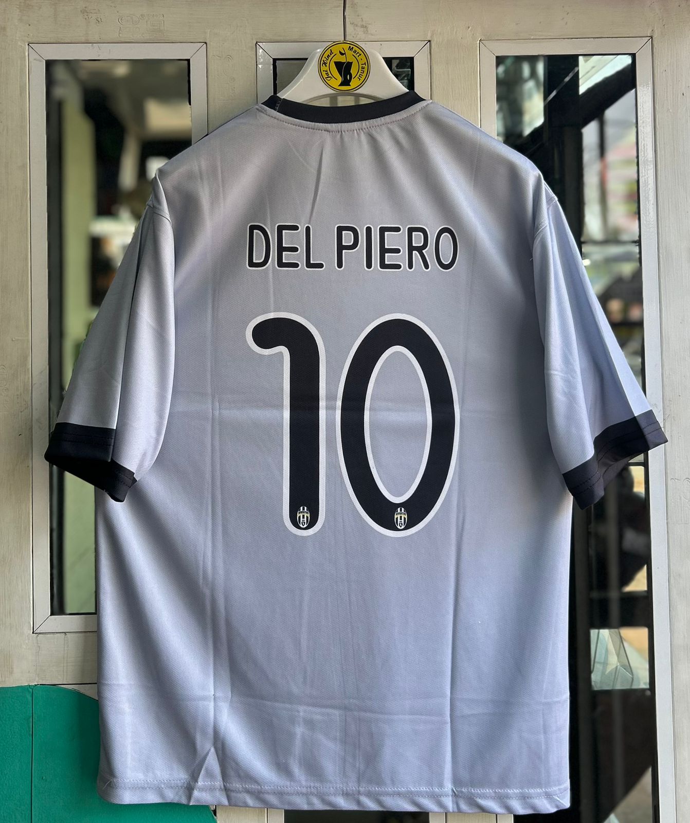 JUVENTUS 2009-10 AWAY KIT, FIVESLEEVE EMBROIDERY – JAIHIND SPORTS