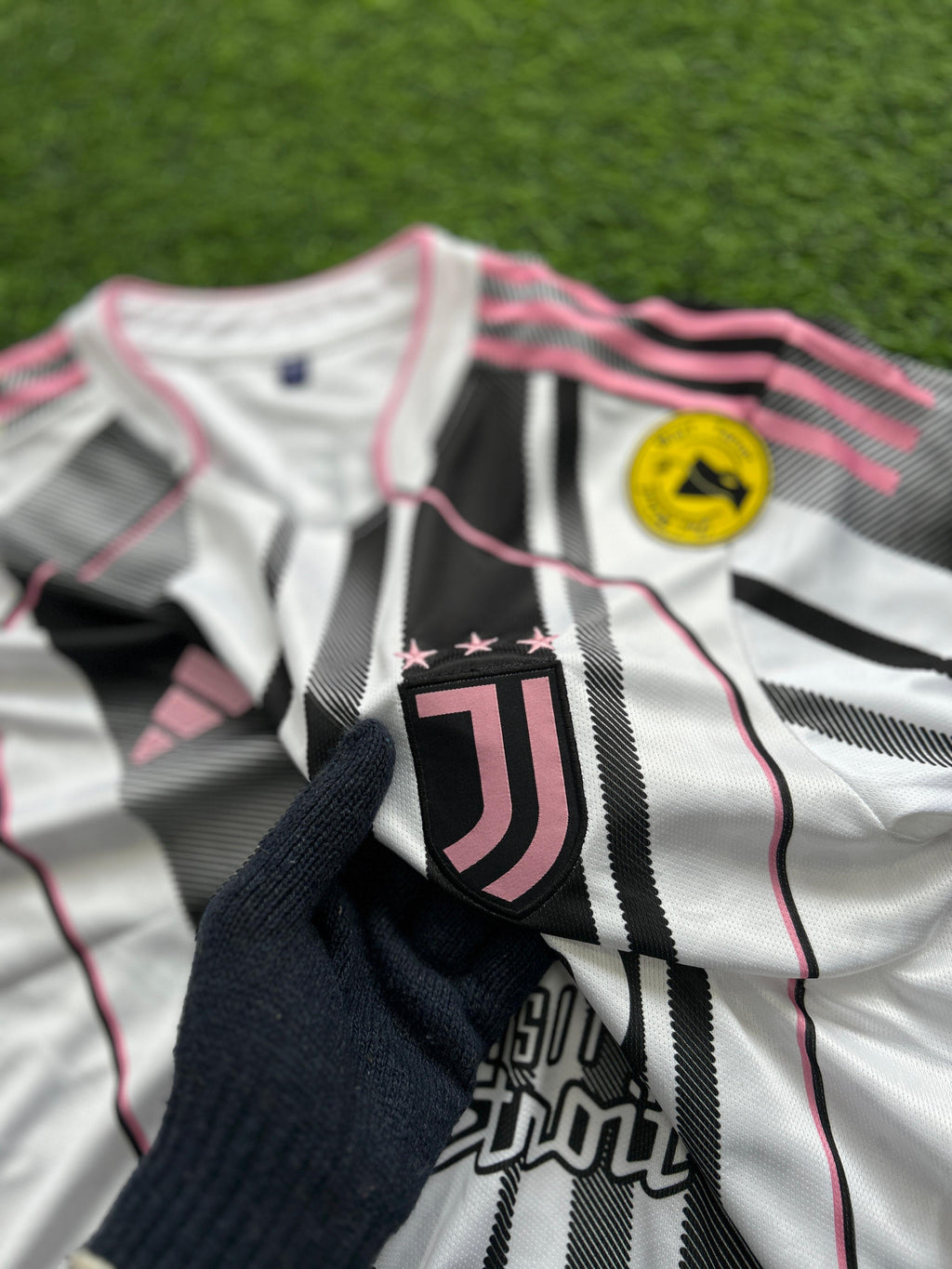 JUVENTUS 2025-26 SEASON HOME KIT, HALFSLEEVE EMBROIDERY (OG NECK)