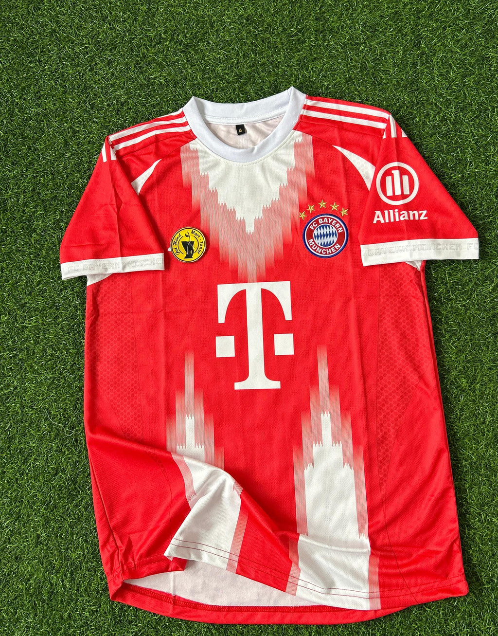 BAYERN MUNICH 2025-26 HOME KIT, HALFSLEEVE  EMBROIDERY