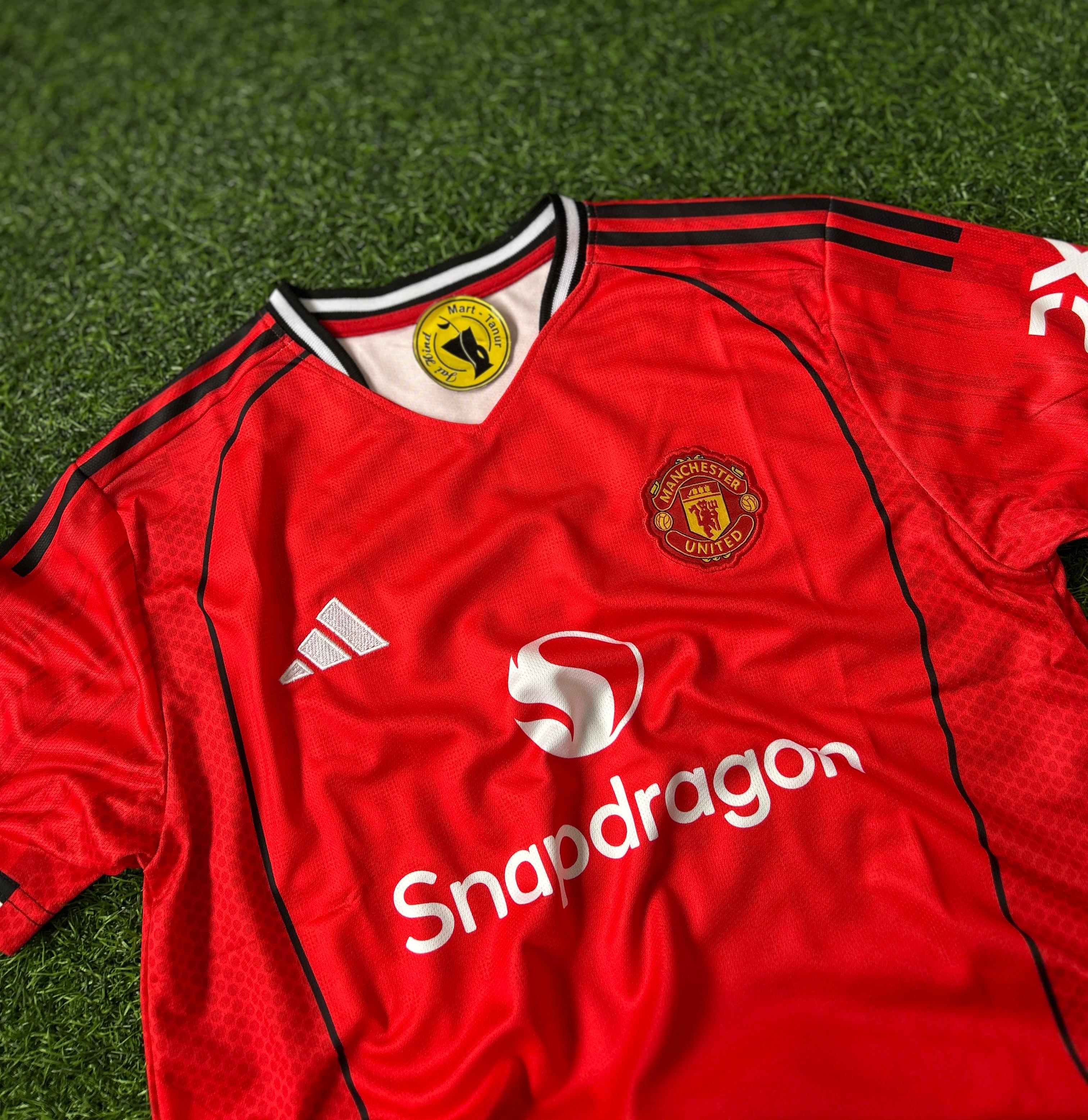 MAN UNITED 2025-26 SEASON HOME KIT, HALFSLEEVE EMBROIDERY