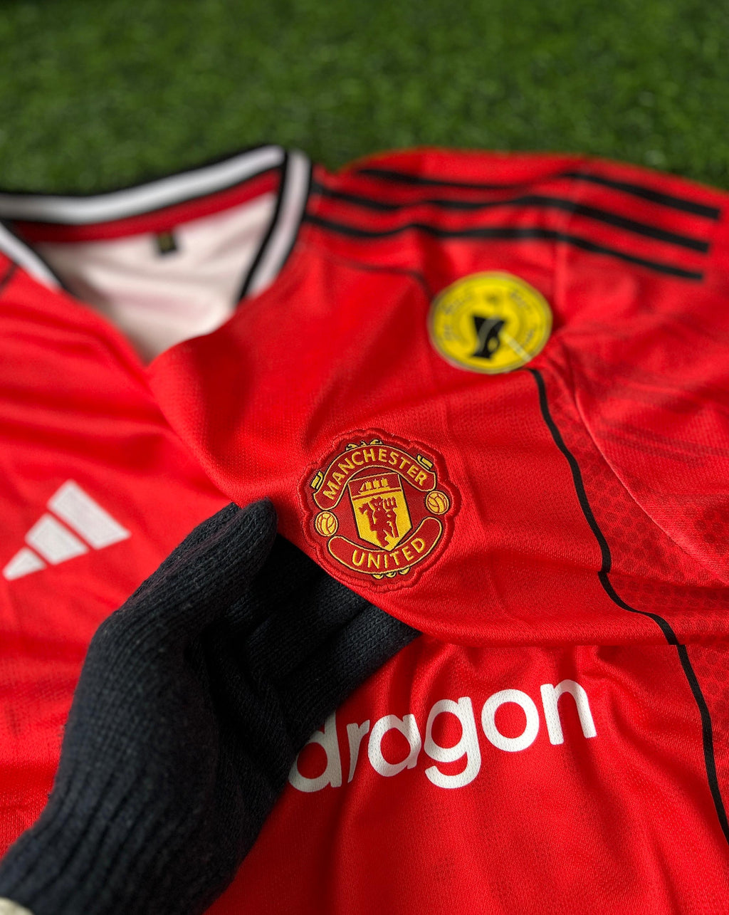 MAN UNITED 2025-26 SEASON HOME KIT, HALFSLEEVE EMBROIDERY