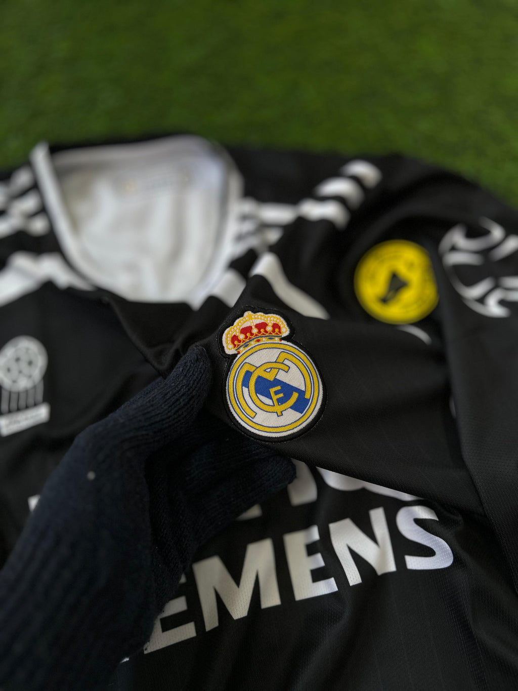 REAL MADRID 2006-07 AWAY KIT, FULLSLEEVE EMBROIDERY