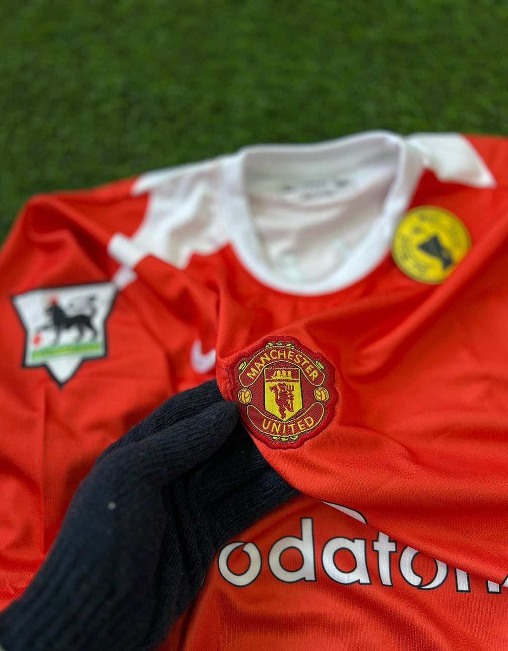 MAN UNITED 2004-05 HOME KIT, FULLSLEEVE EMBROIDERY