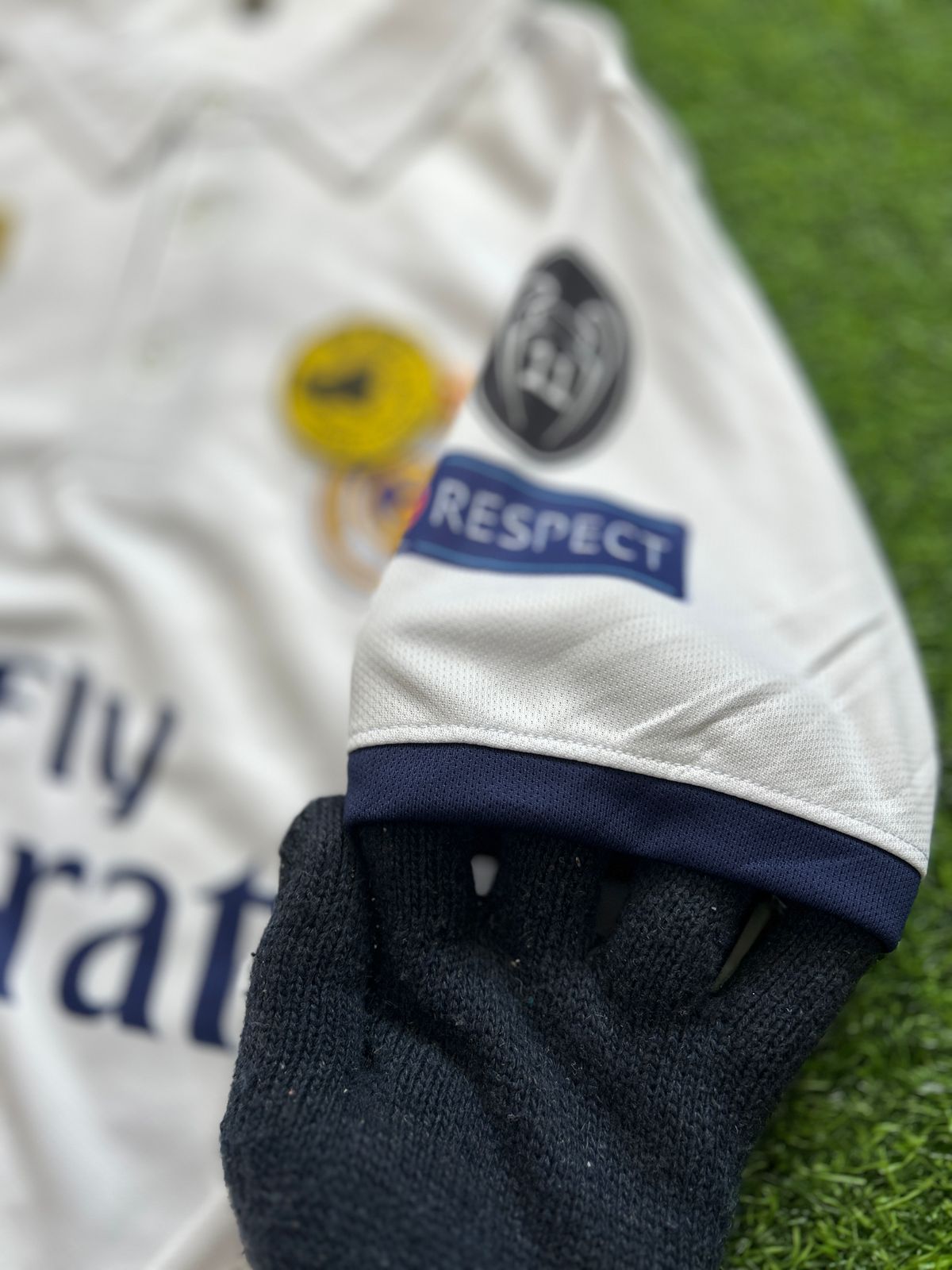 REAL MADRID 2016 -17 HOME KIT, HALFSLEEVE POLO EMBROIDERY