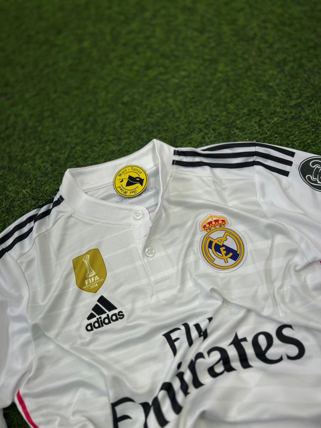 REAL MADRID 2014-15 HOME KIT, HALFSLEEVE POLO EMBROIDERY