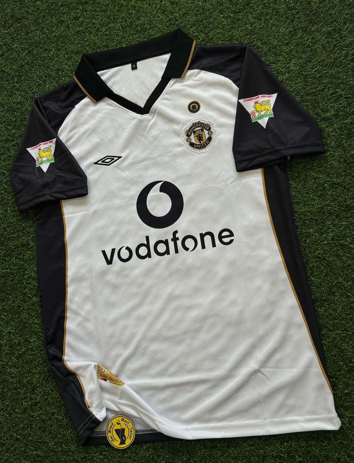 MAN UNITED 2001-02 AWAY KIT,HALFSLEEVE POLO EMBROIDERY