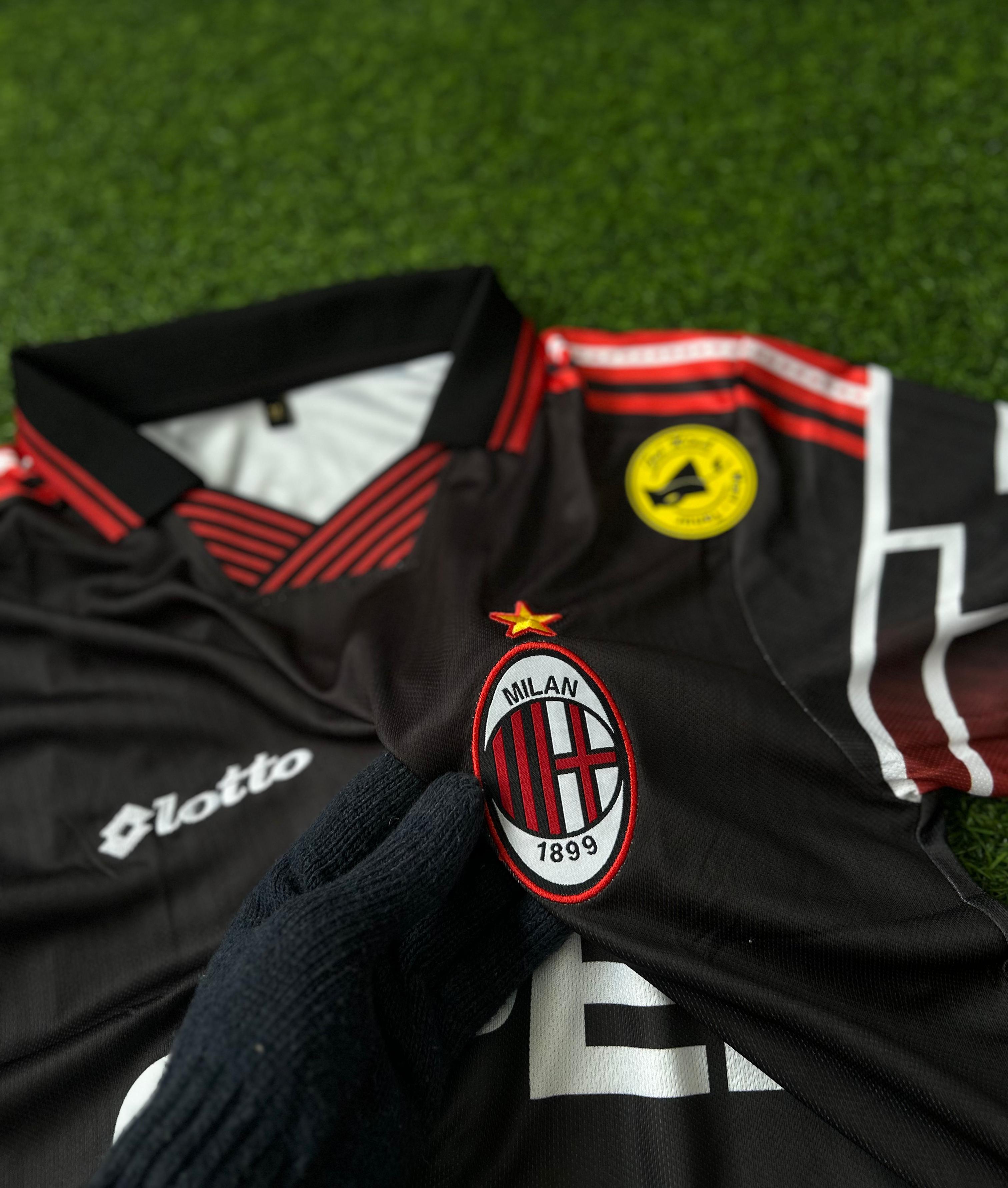 AC MILAN 1997-98 THIRD KIT, HALFSLEEVE POLO EMBROIDERY
