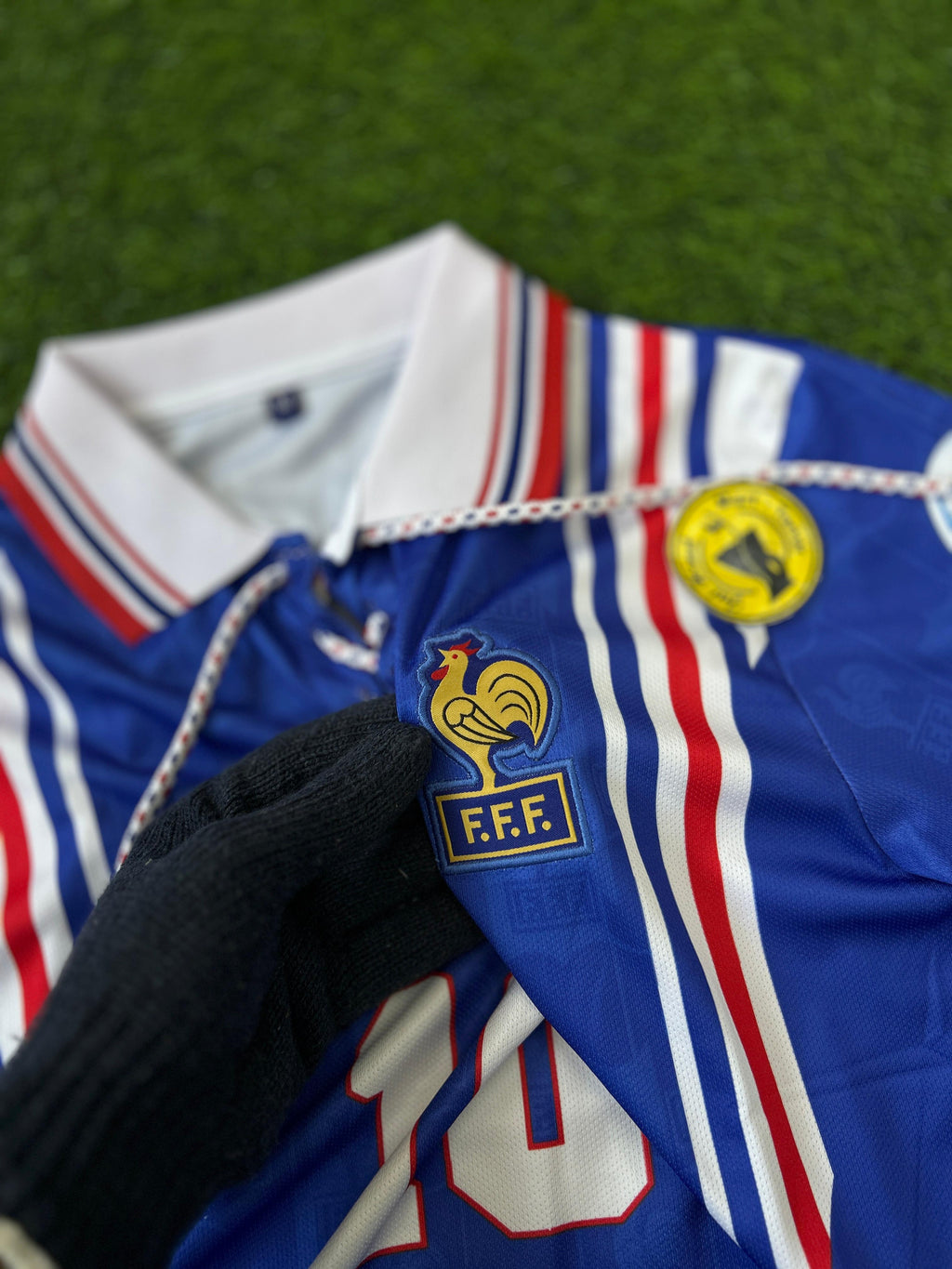 FRANCE 1996 HOME KIT, HALFSLEEVE POLO EMBROIDERY