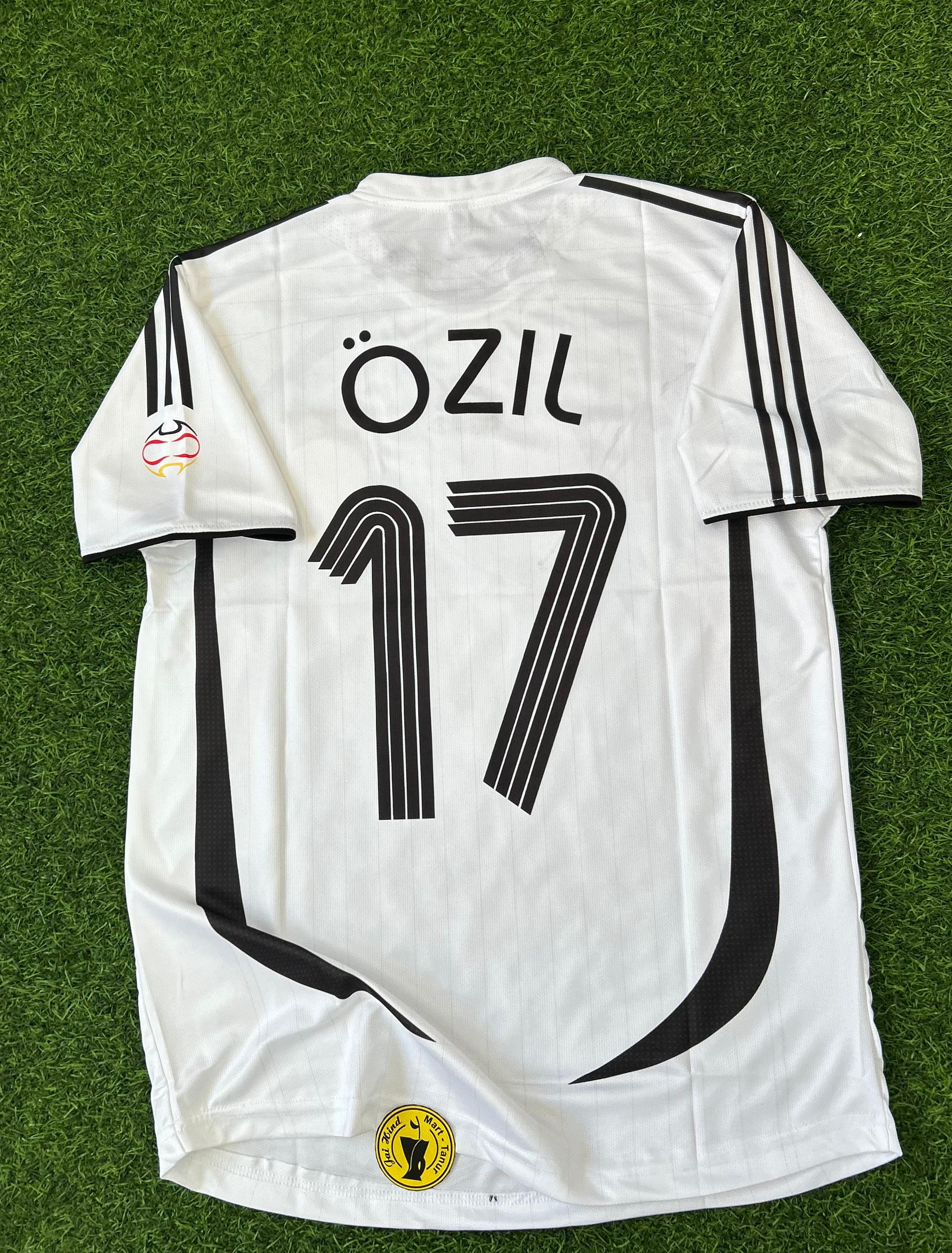GERMANY 2006 HOME KIT, HALFSLEEVE EMBROIDERY (OG NECK)