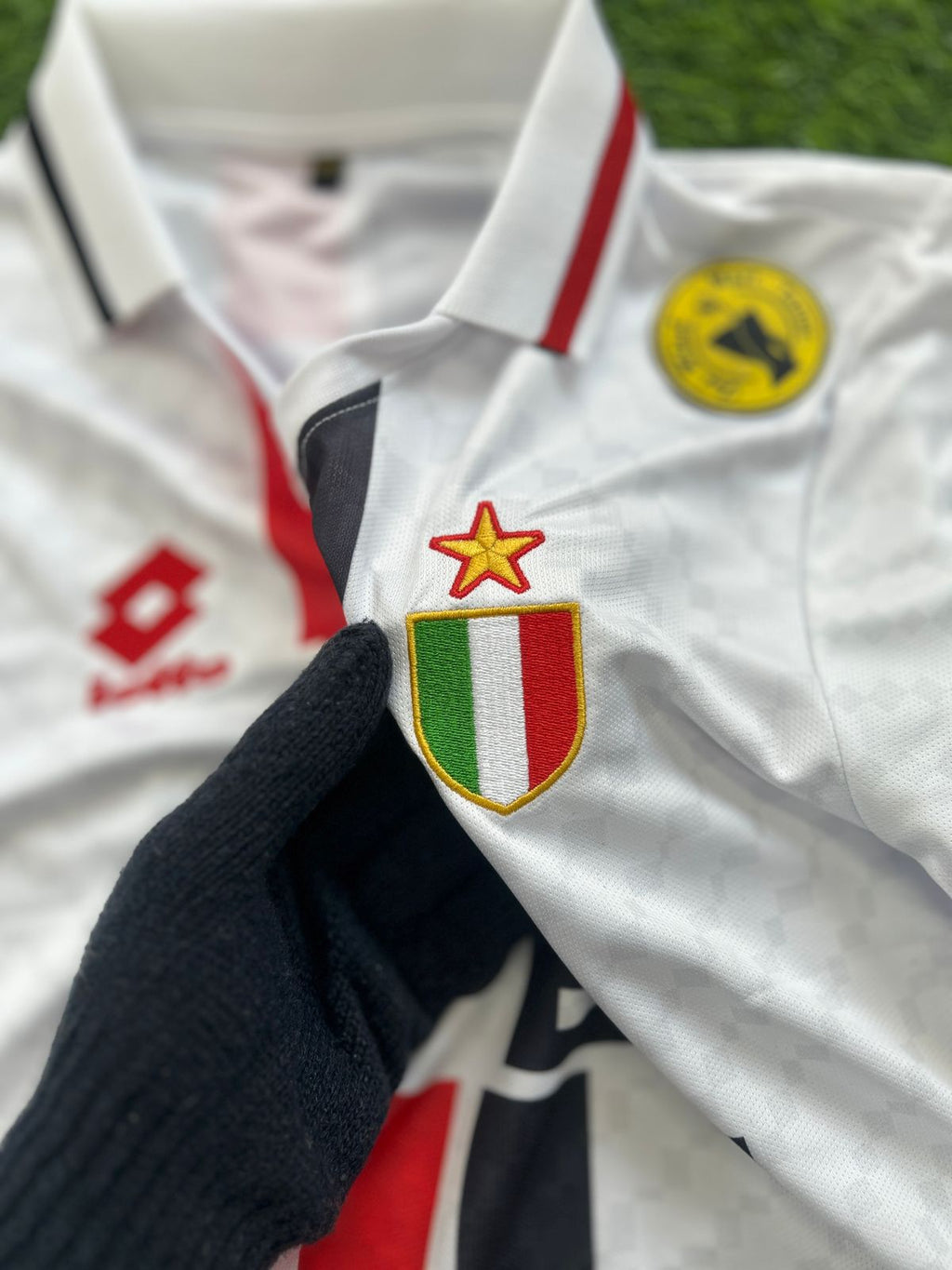 AC MILAN 1996 AWAY KIT, HALFSLEEVE POLO EMBROIDERY