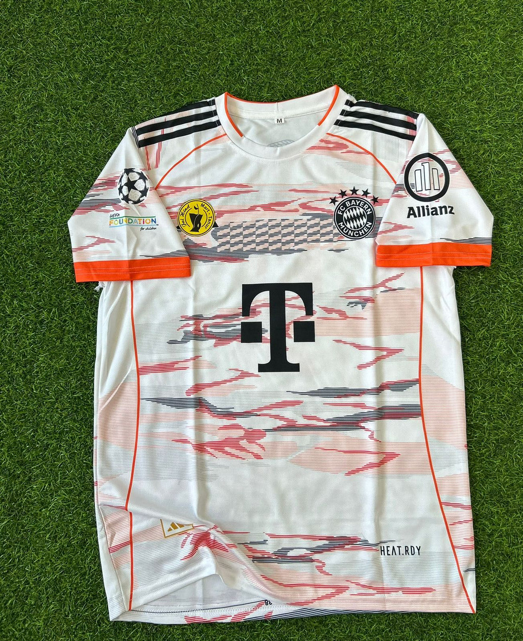 BAYERN MUNICH 2025-26 SEASON AWAY KIT, HALFSLEEVE SUBLIMATION