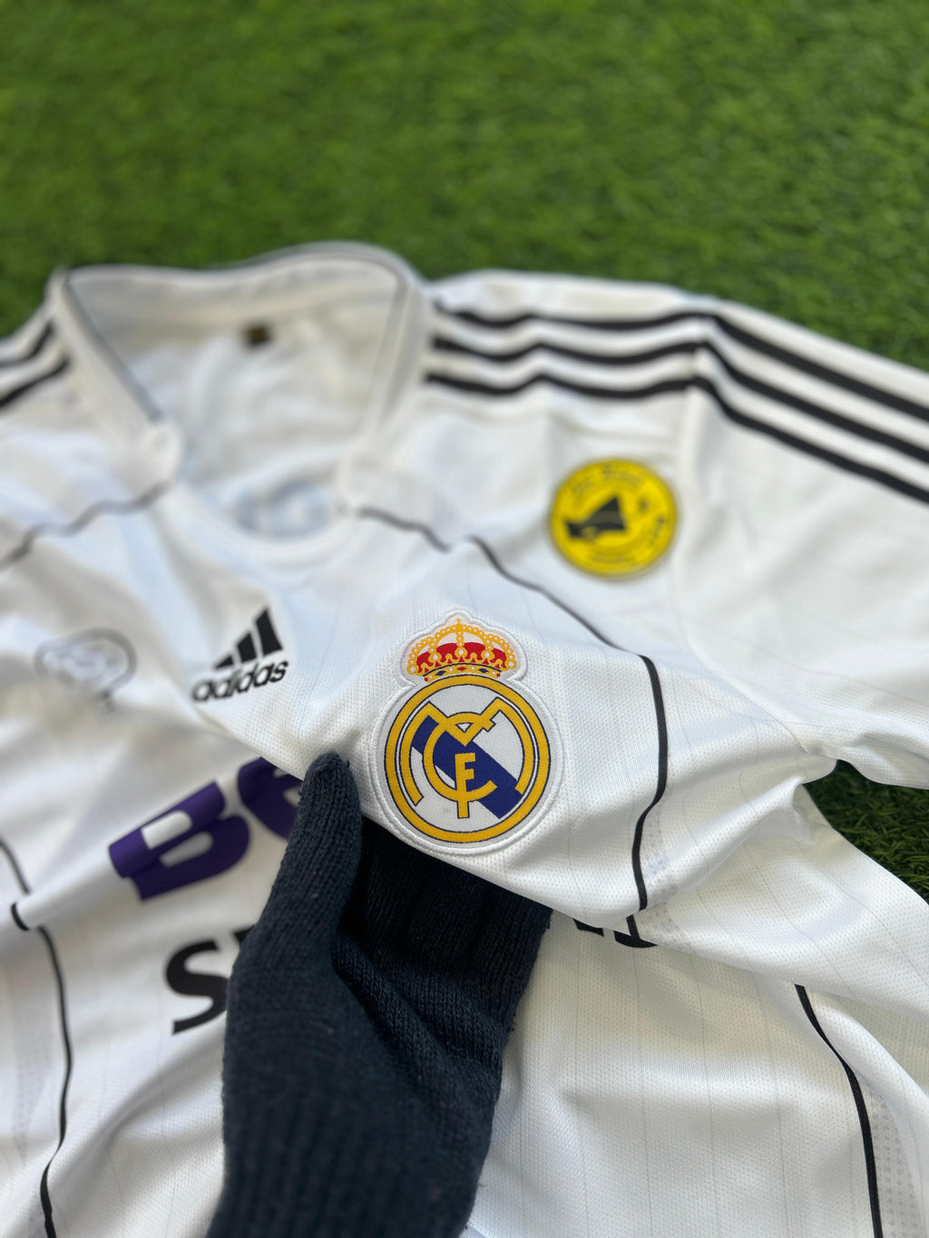 REAL MADRID 2006-07 HOME KIT, HALFSLEEVE EMBROIDERY (OG NECK)