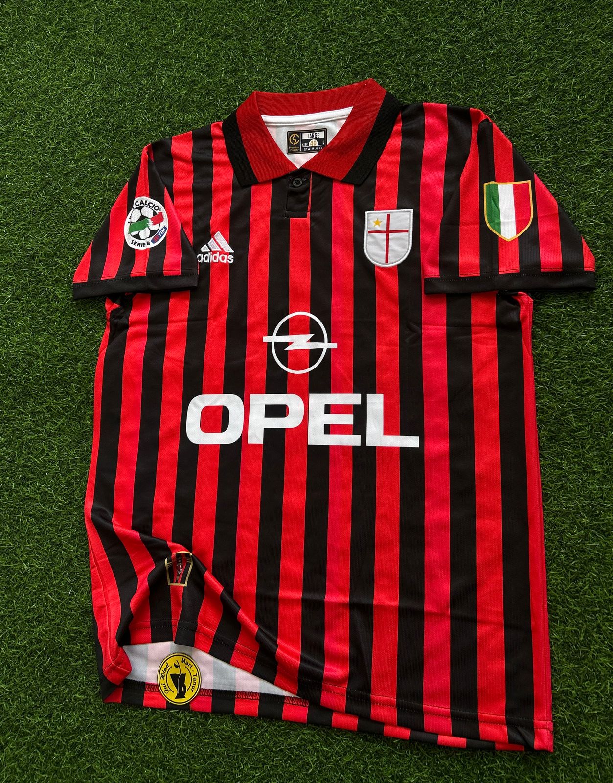 AC MILAN 1999-00 HOME KIT, HALFSLEEVE POLO EMBROIDERY – JAIHIND SPORTS