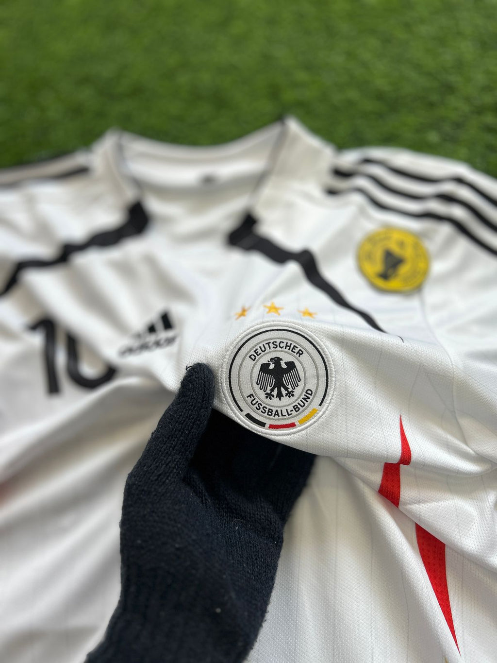 GERMANY 2006 HOME KIT, HALFSLEEVE EMBROIDERY