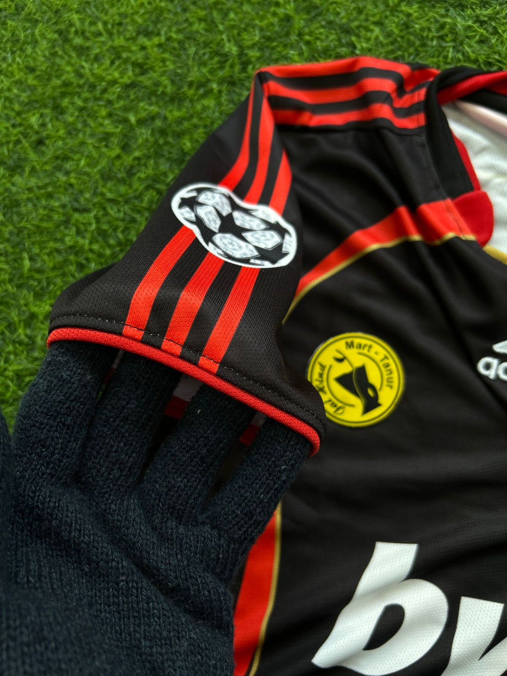 AC MILAN 2006-07 THIRD KIT, HALFSLEEVE POLO EMBROIDERY