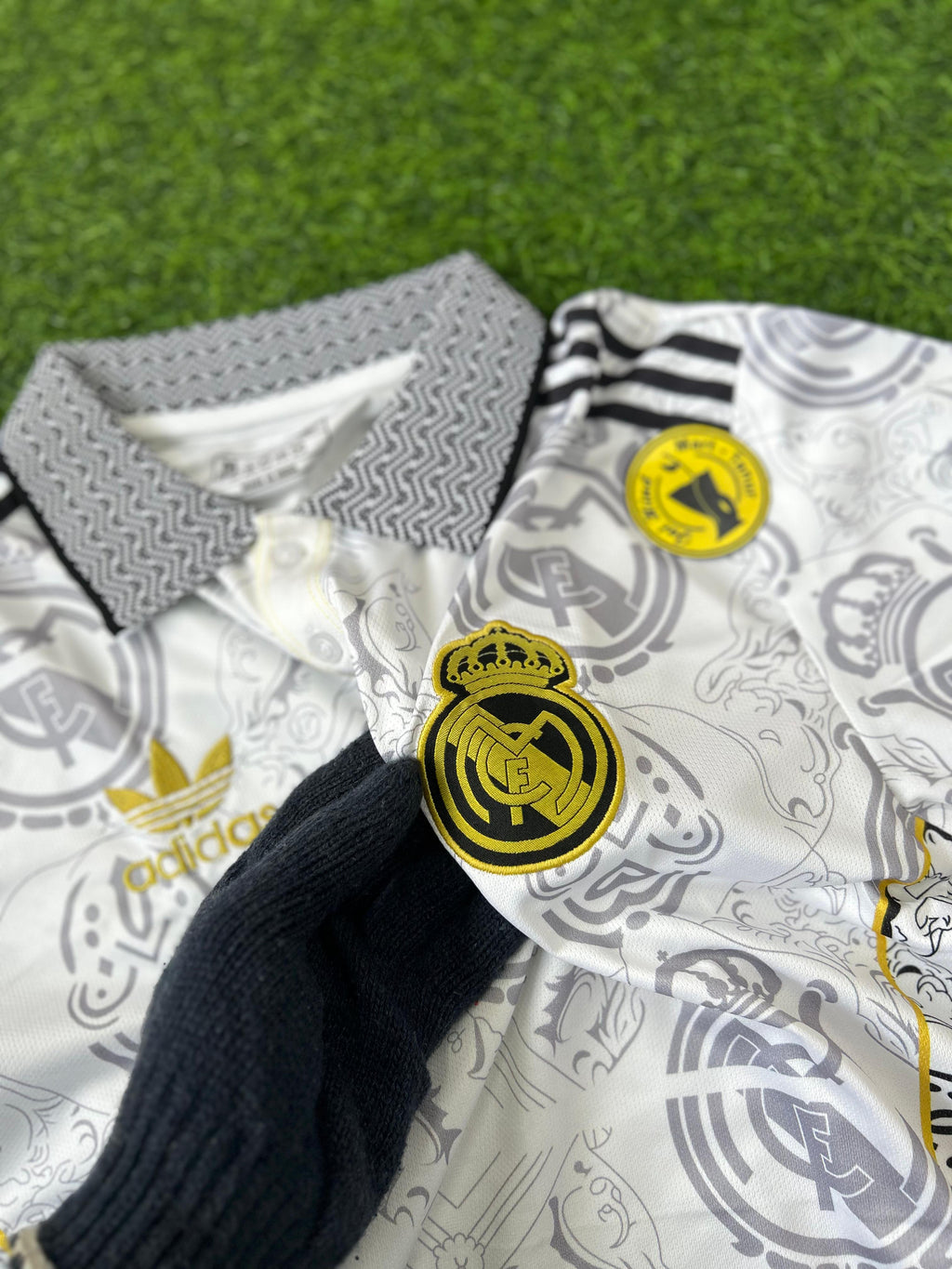 REAL MADRID SPECIAL KIT, HALFSLEEVE POLO EMBROIDERY