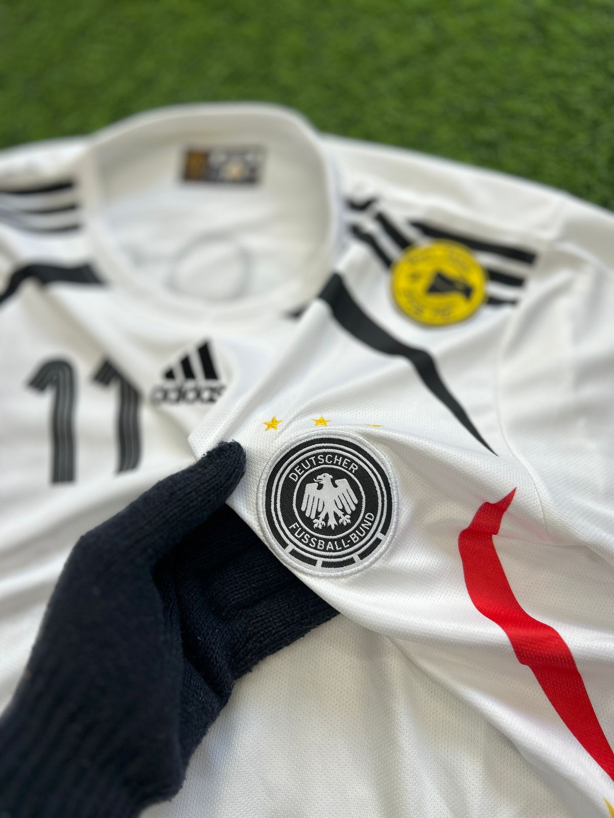 GERMANY 2006 HOME KIT, HALFSLEEVE EMBROIDERY
