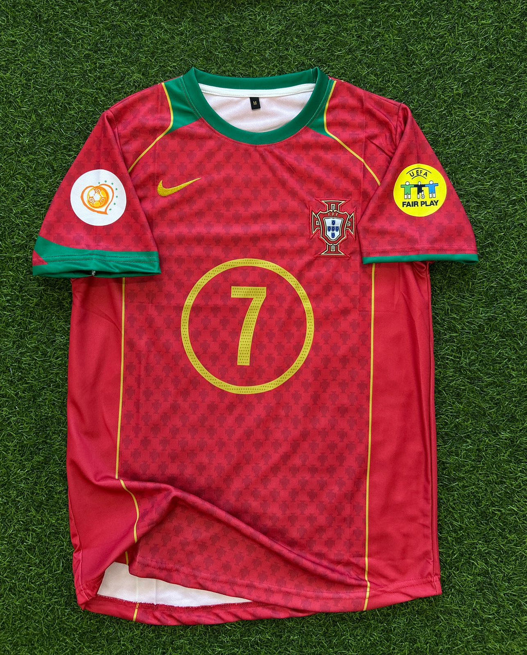 PORTUGAL 2004 HOME KIT, HALFSLEEVE EMBROIDERY