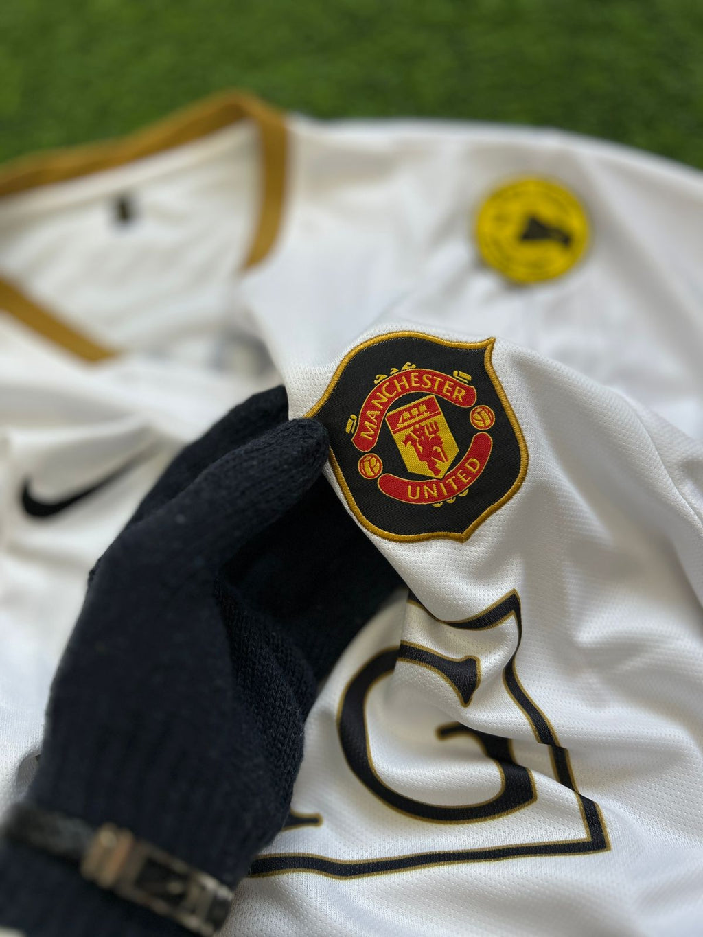 MAN UNITED 2006-07 AWAY KIT, HALFSLEEVE EMBROIDERY