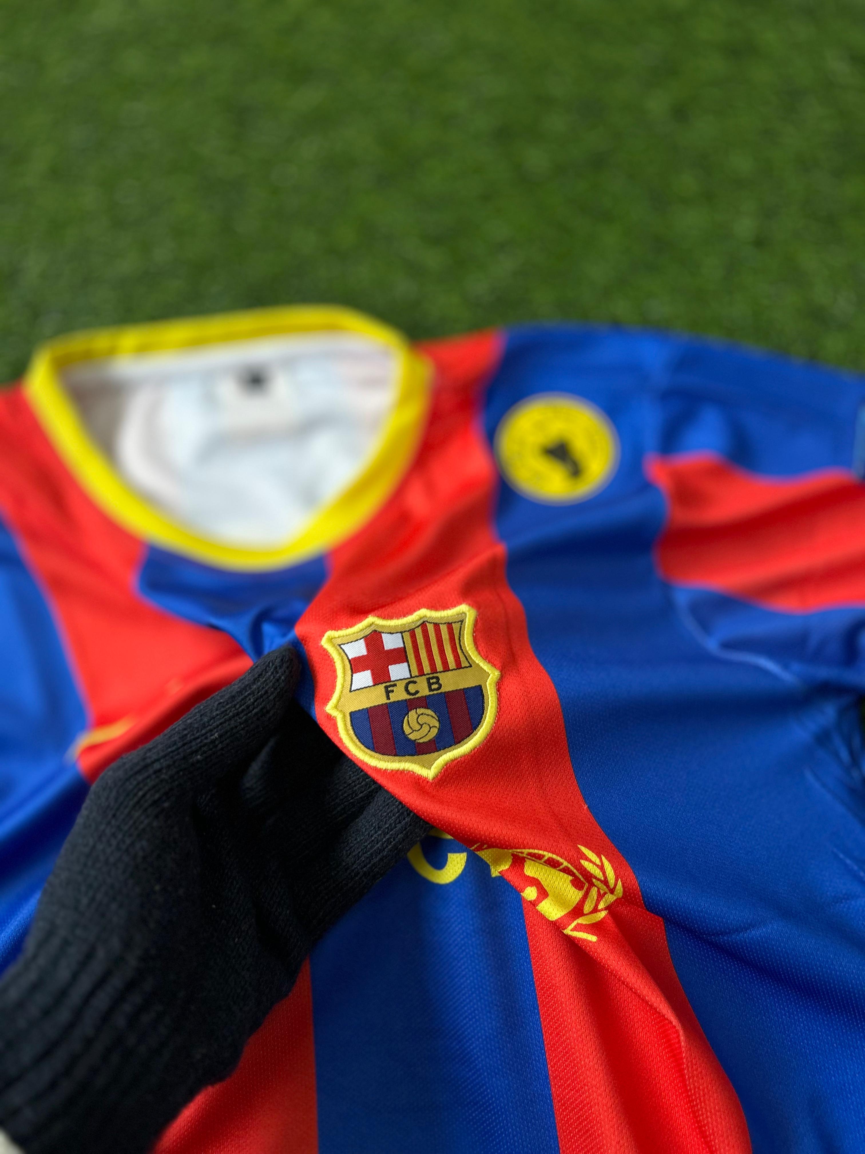 BARCELONA 2010-11 HOME KIT, HALFSLEEVE EMBROIDERY