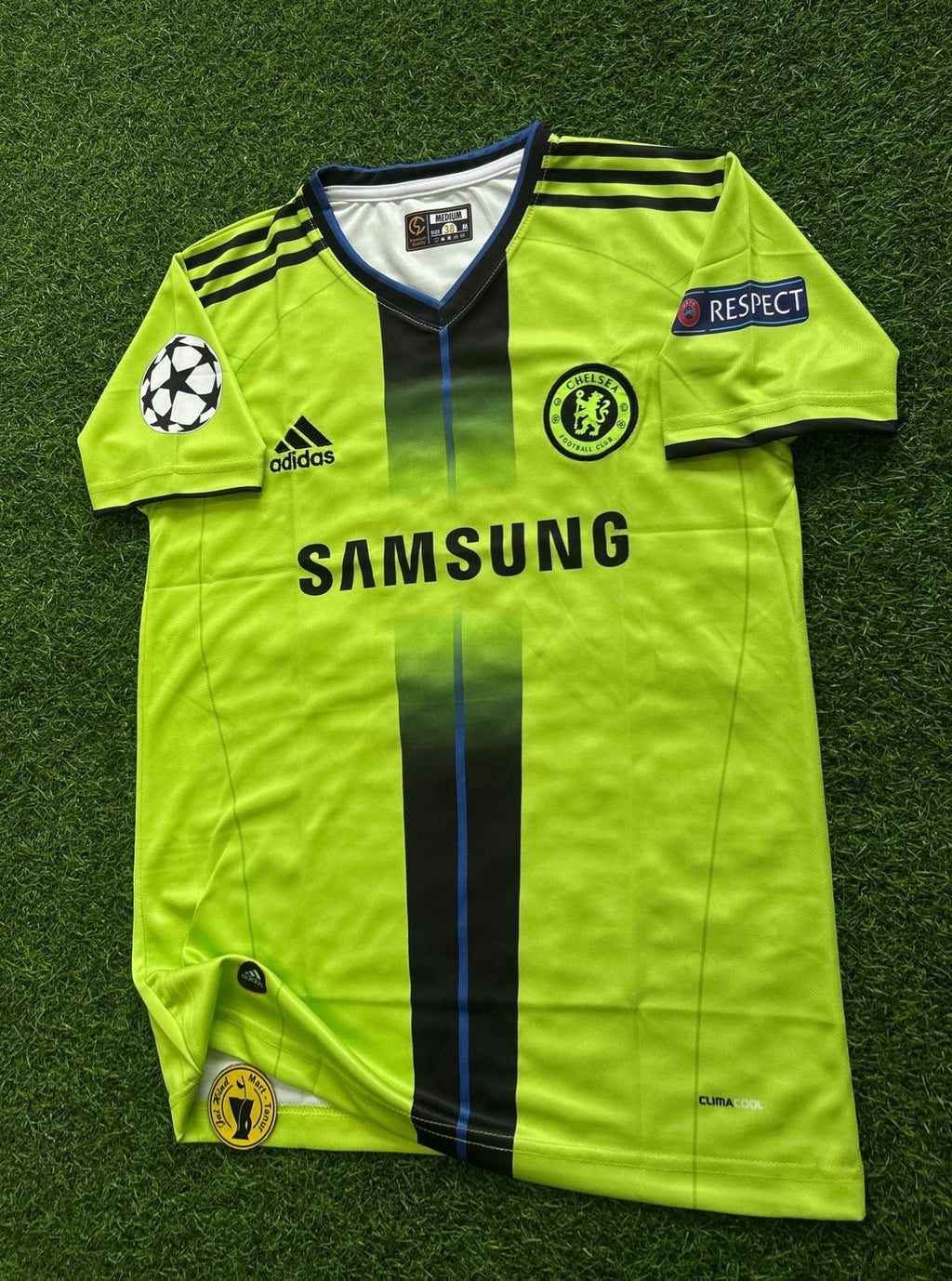 CHELSEA 2010-11 THIRD KIT, HALFSLEEVE EMBROIDERY