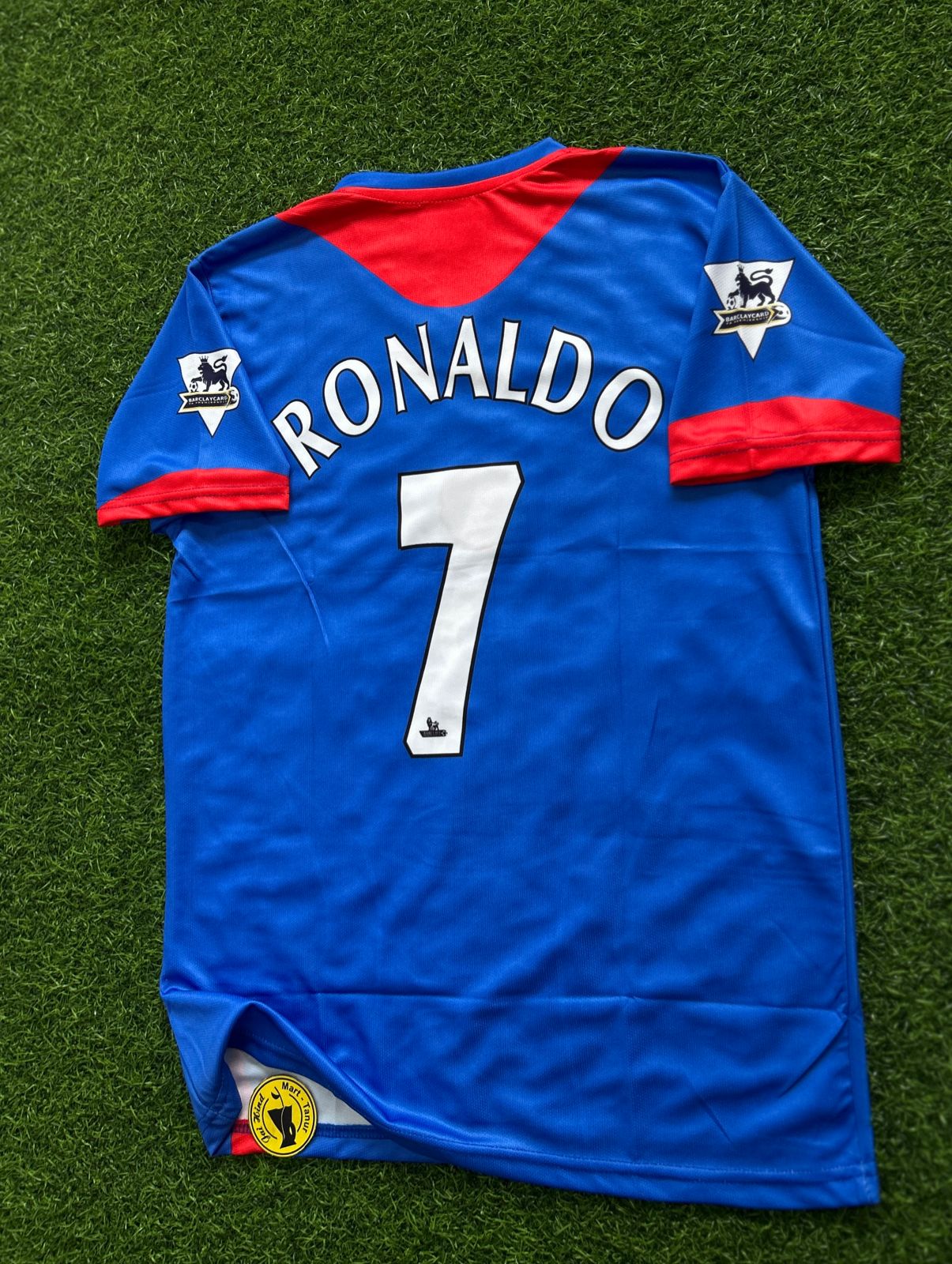 MAN UNITED 2005-06 AWAY KIT, HALFSLEEVE EMBROIDERY