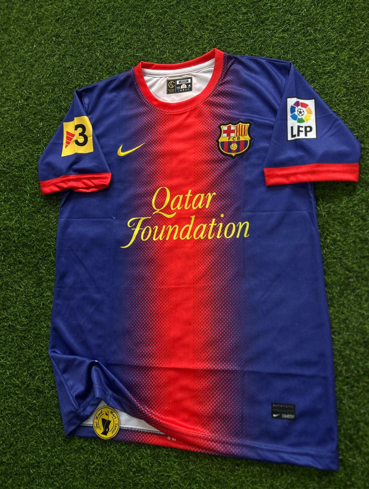 BARCELONA 2012-13 HOME KIT, HALFSLEEVE EMBROIDERY