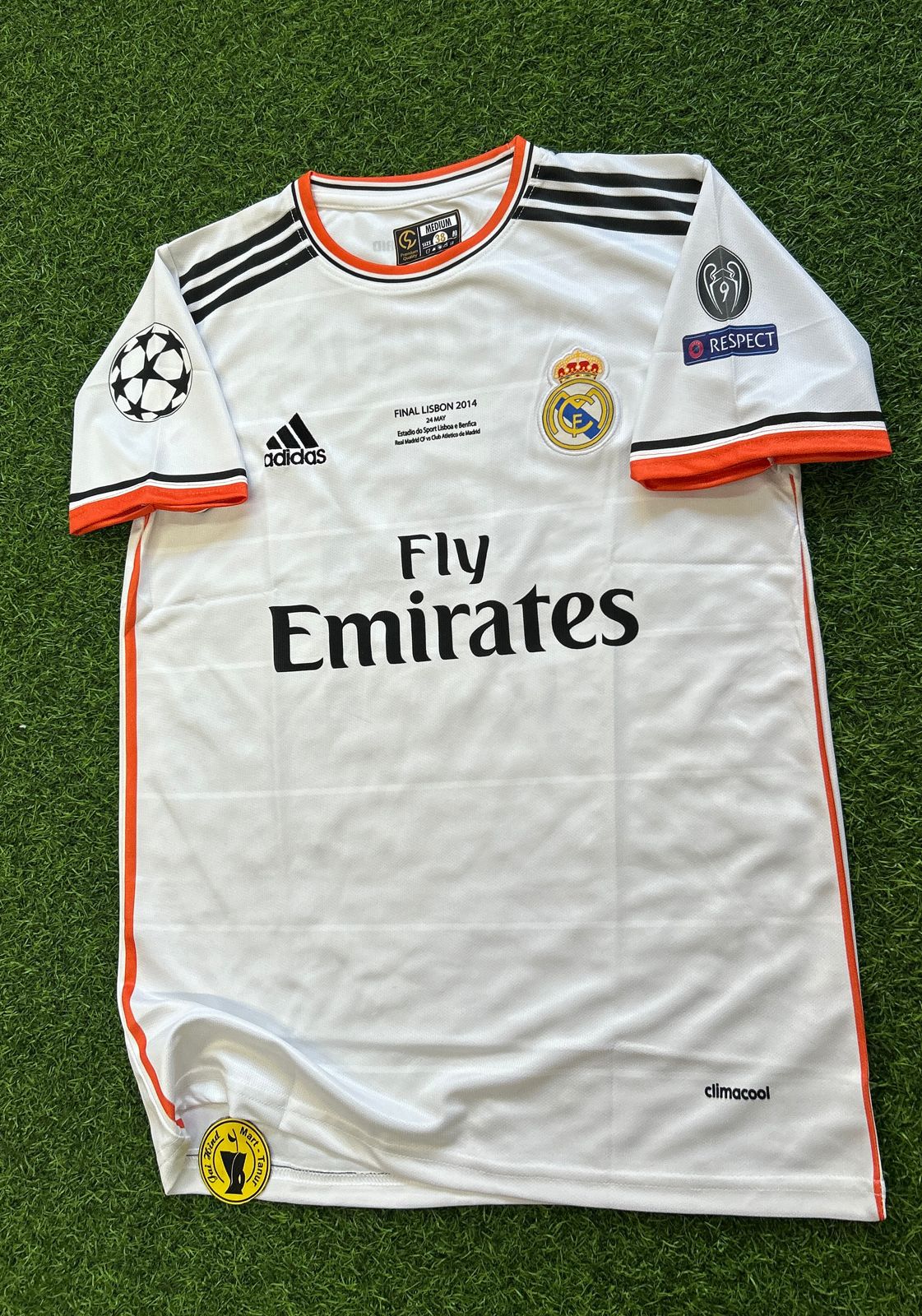 REAL MADRID 2013-14 HOME KIT, HALFSLEEVE EMBROIDERY