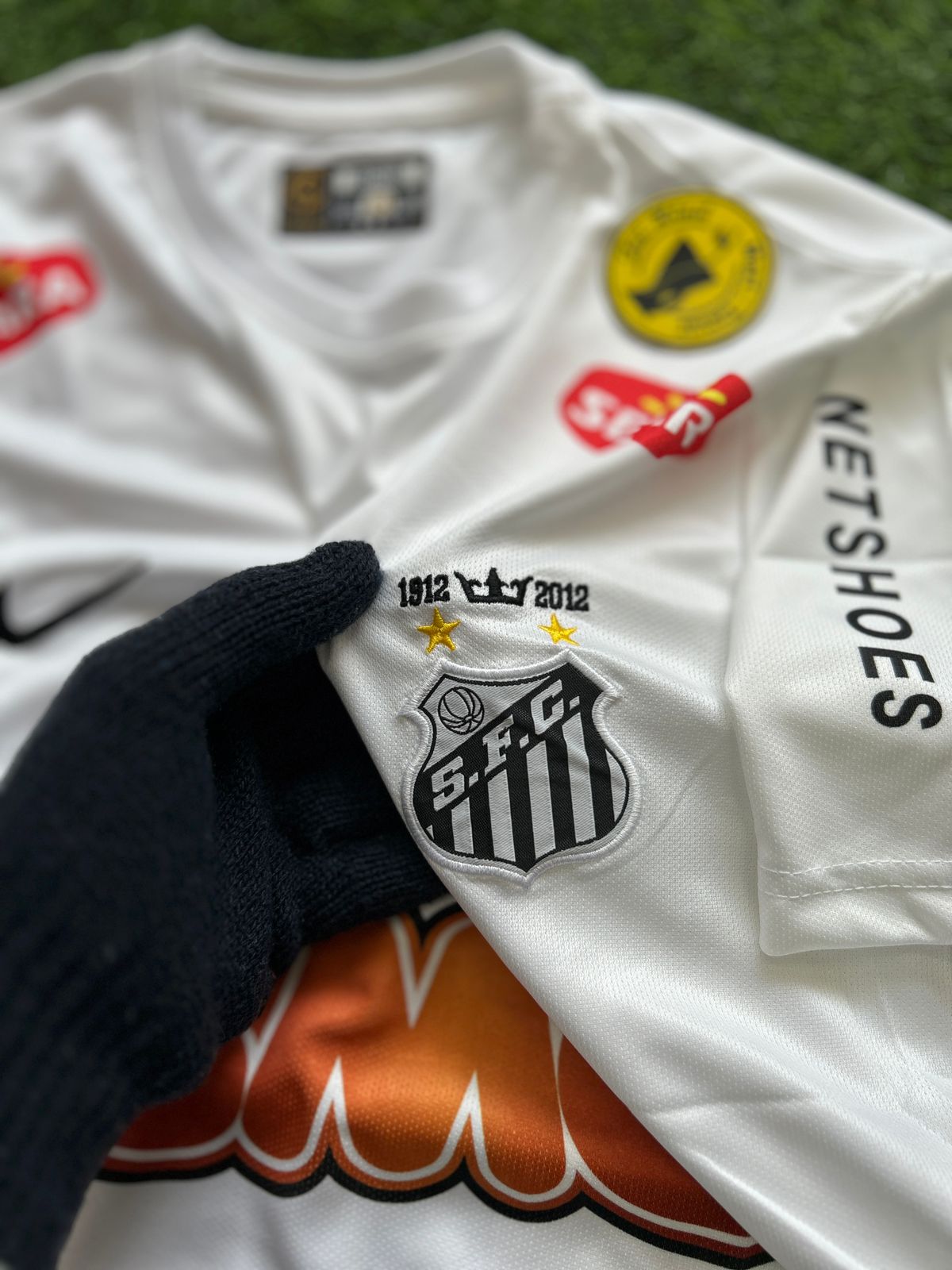 SANTOS FC 2012-13 HOME KIT, HALFSLEEVE EMBROIDERY
