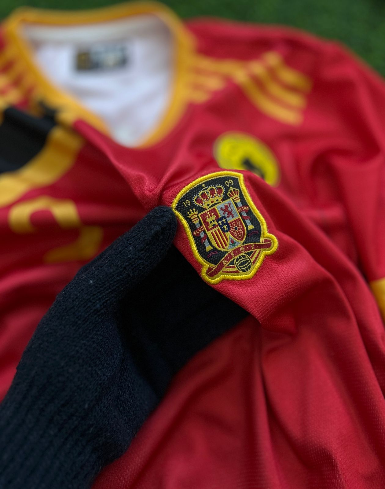 SPAIN 2009 HOME KIT, HALFSLEEVE EMBROIDERY