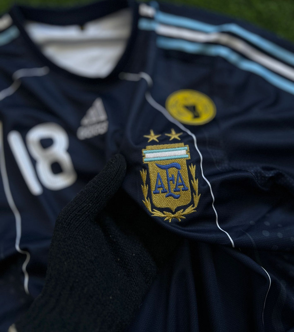 ARGENTINA 2008 AWAY KIT, HALFSLEEVE EMBROIDERY