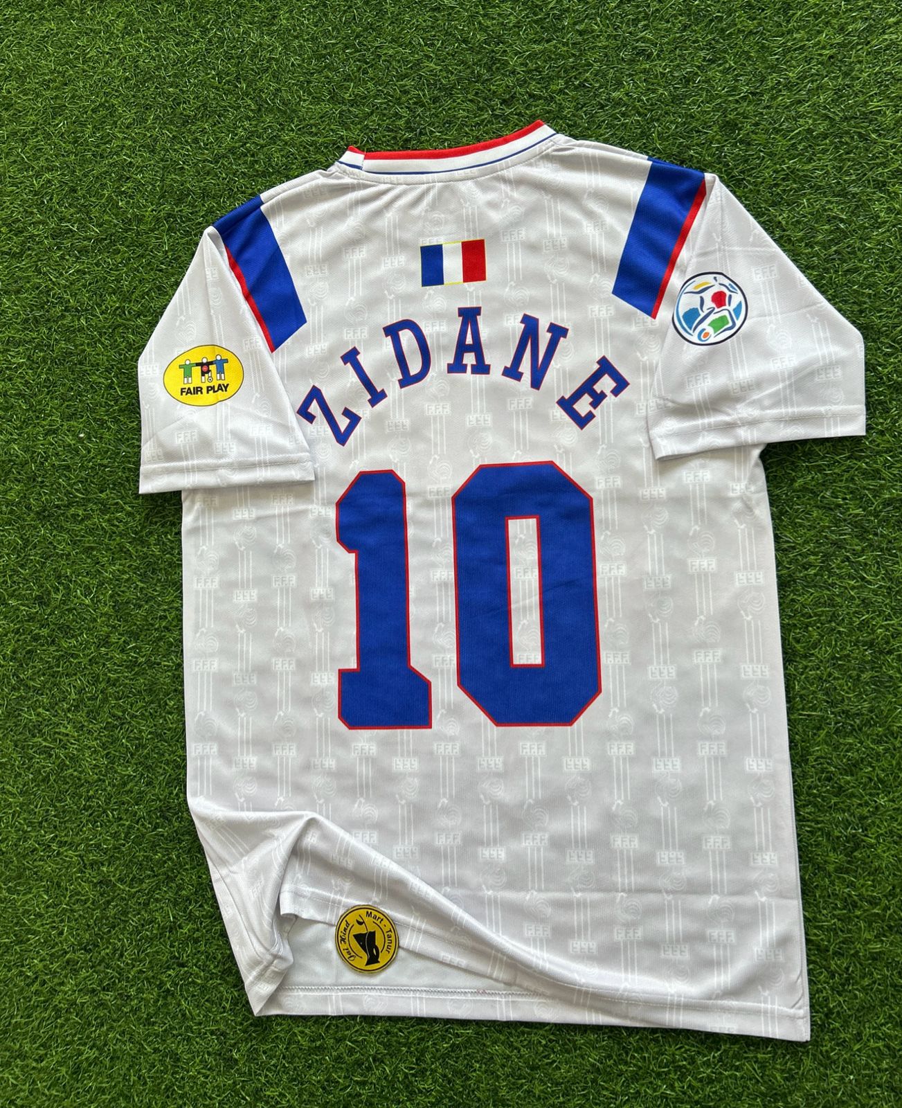 FRANCE 1996-97 AWAY KIT, HALFSLEEVE EMBROIDERY