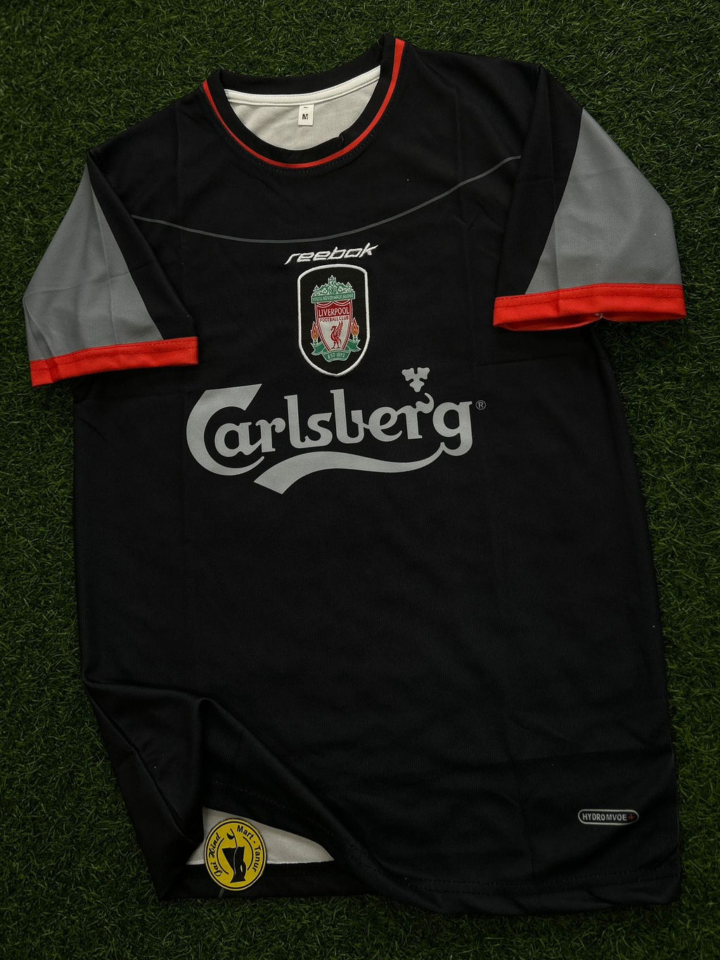 LIVERPOOL 2002-03 AWAY KIT, HALFSLEEVE EMBROIDERY