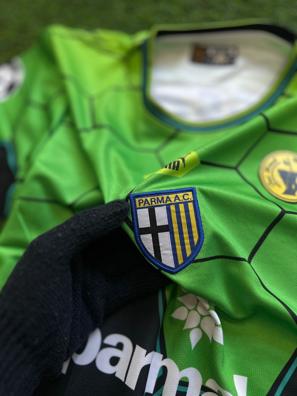 PARMA CALCIO 1997-98 GK KIT, HALFSLEEVE EMBROIDERY