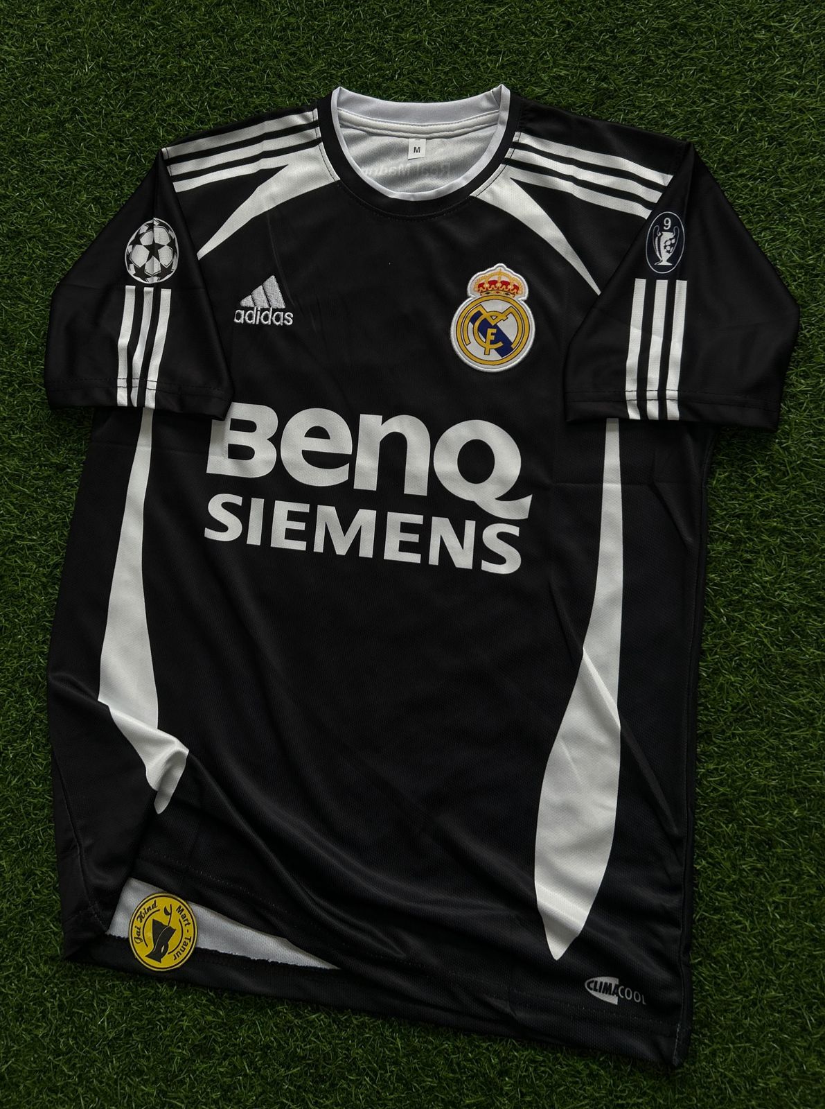 REAL MADRID 2006-07 AWAY KIT, HALFSLEEVE EMBROIDERY