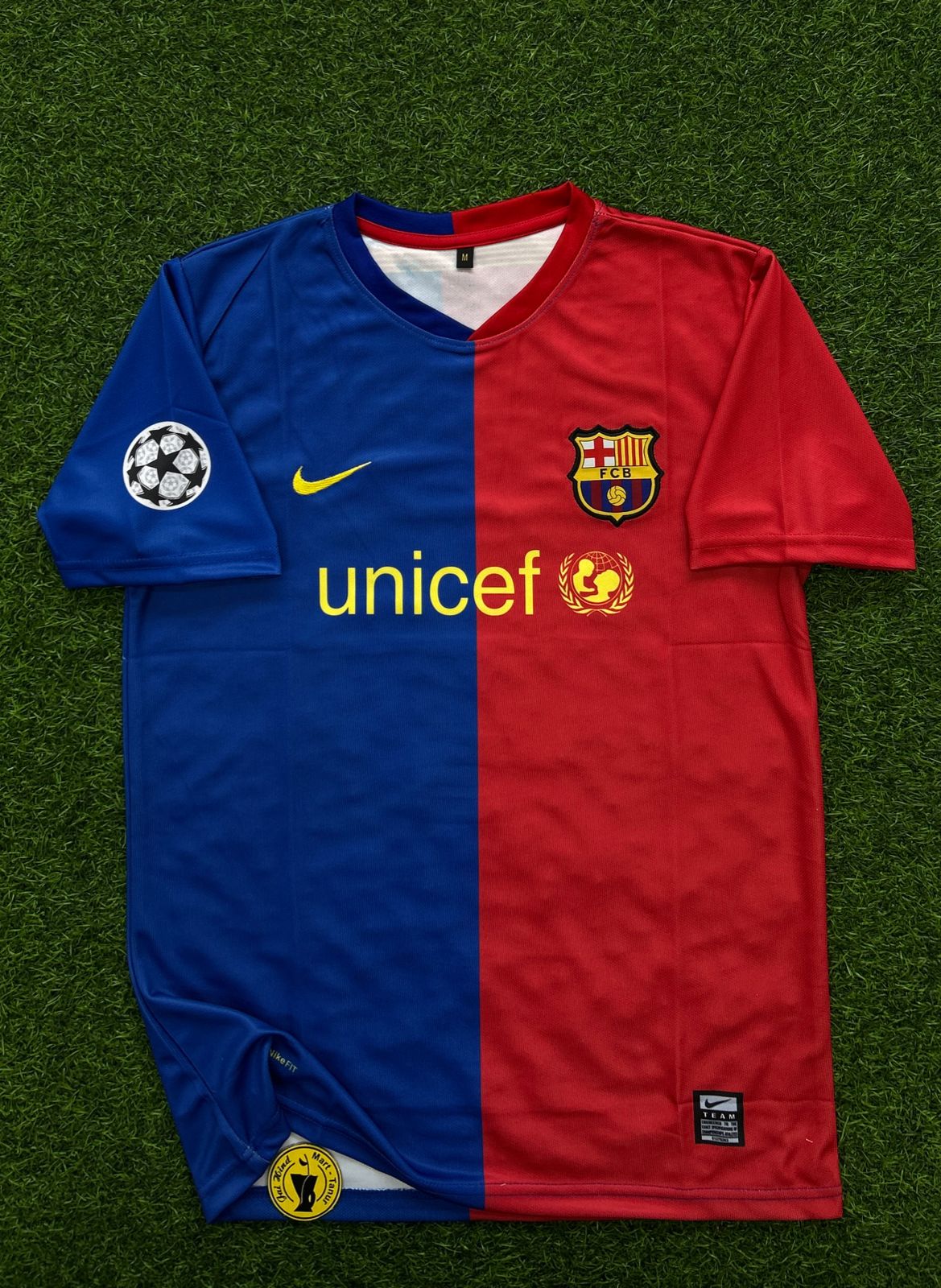 BARCELONA 2008-09 HOME KIT, HALFSLEEVE EMBROIDERY