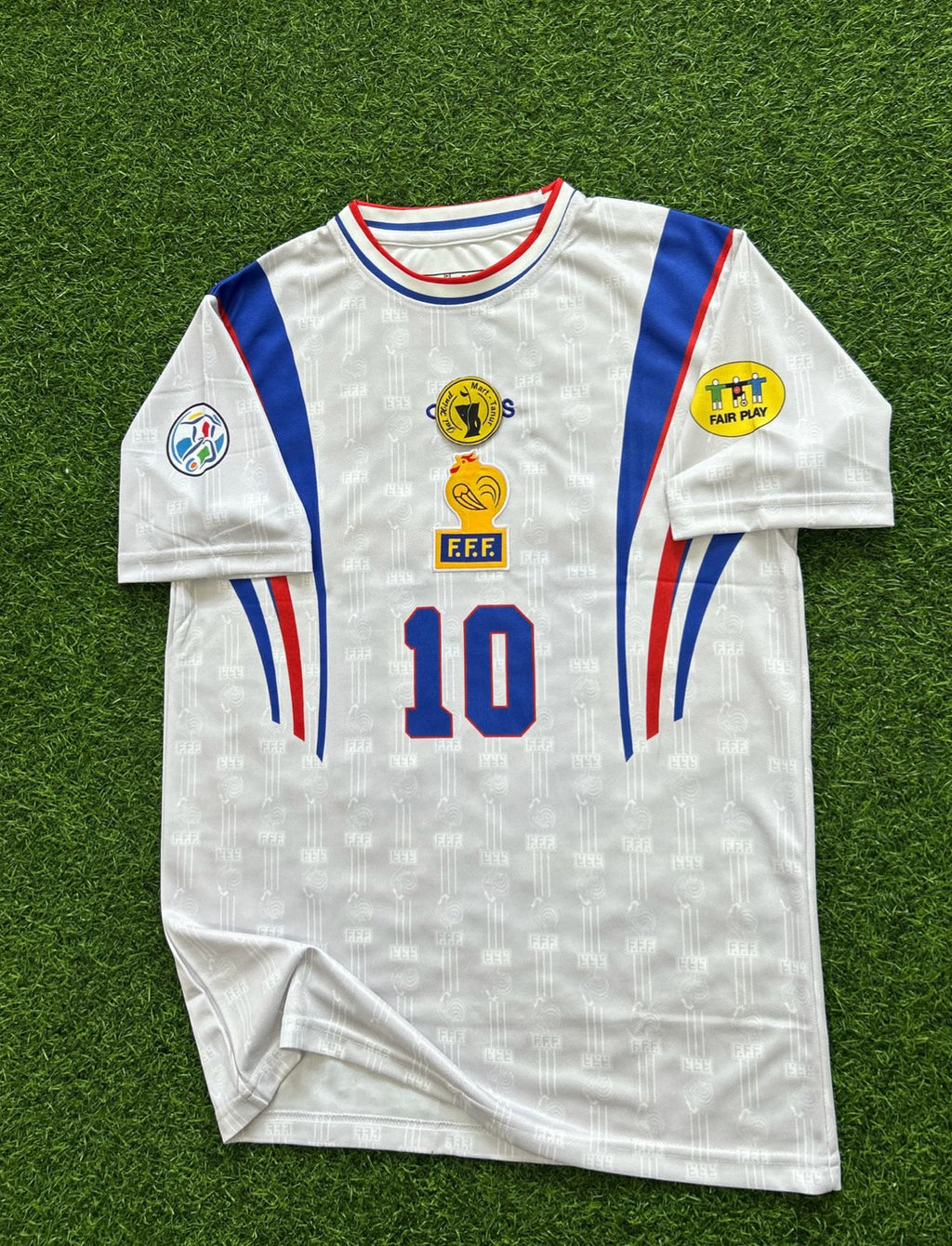 FRANCE 1996-97 AWAY KIT, HALFSLEEVE EMBROIDERY