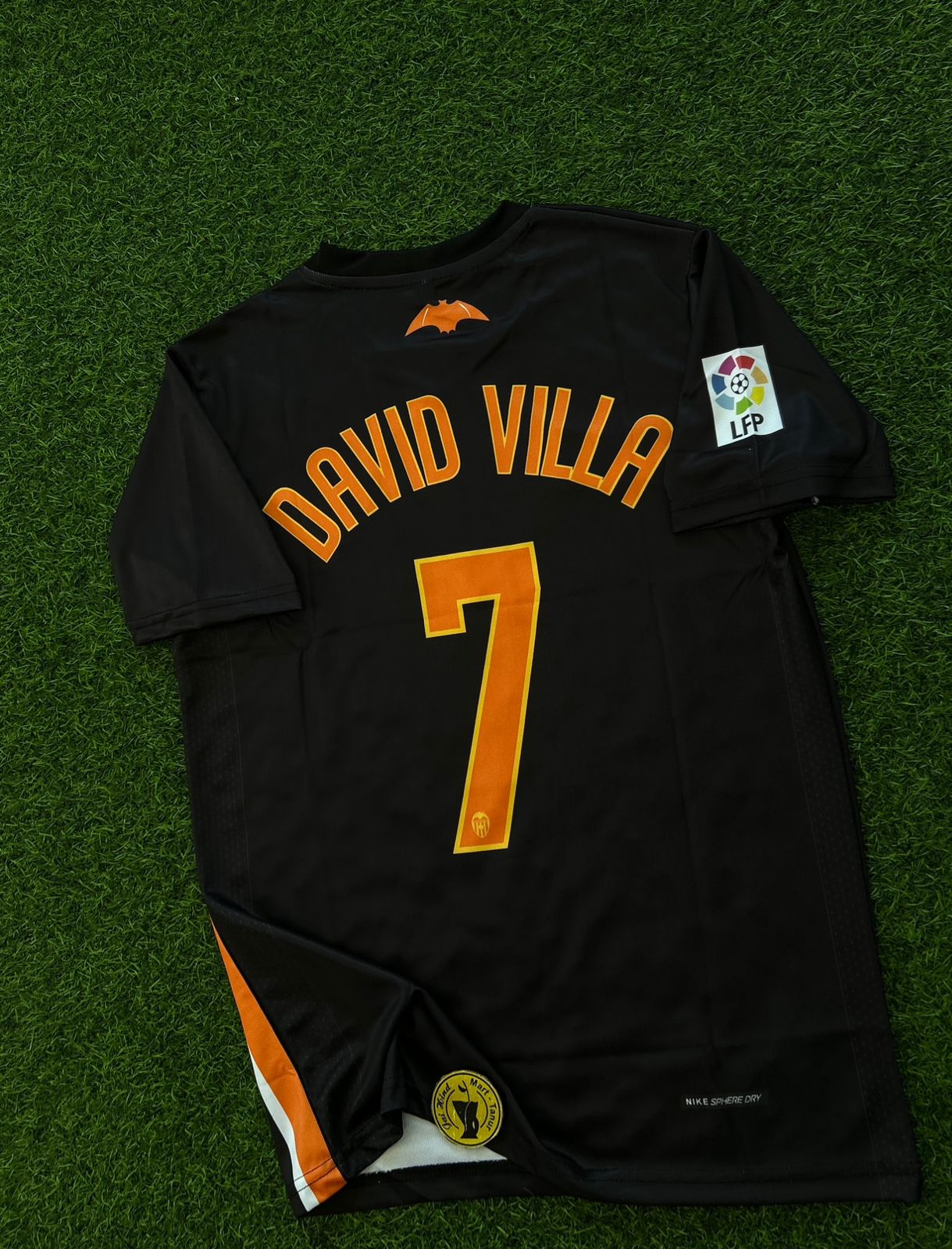 VALENCIA 2006-07 AWAY KIT, HALFSLEEVE EMBROIDERY