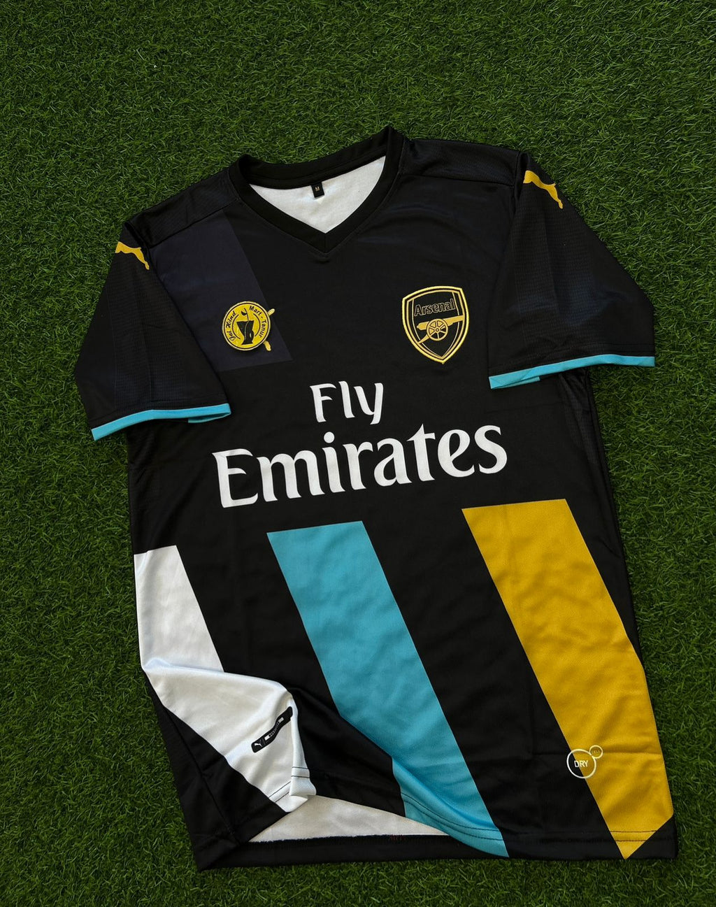 ARSENAL 2015-16 THIRD KIT, HALFSLEEVE EMBROIDERY