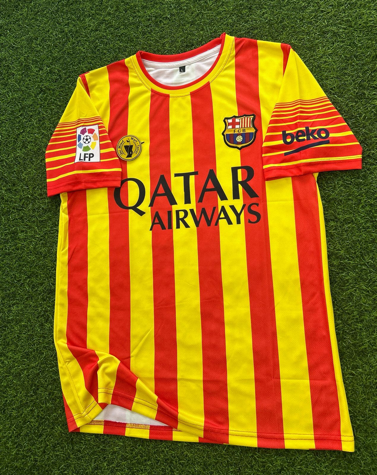 BARCELONA 2013-14 AWAY KIT, HALFSLEEVE EMBROIDERY