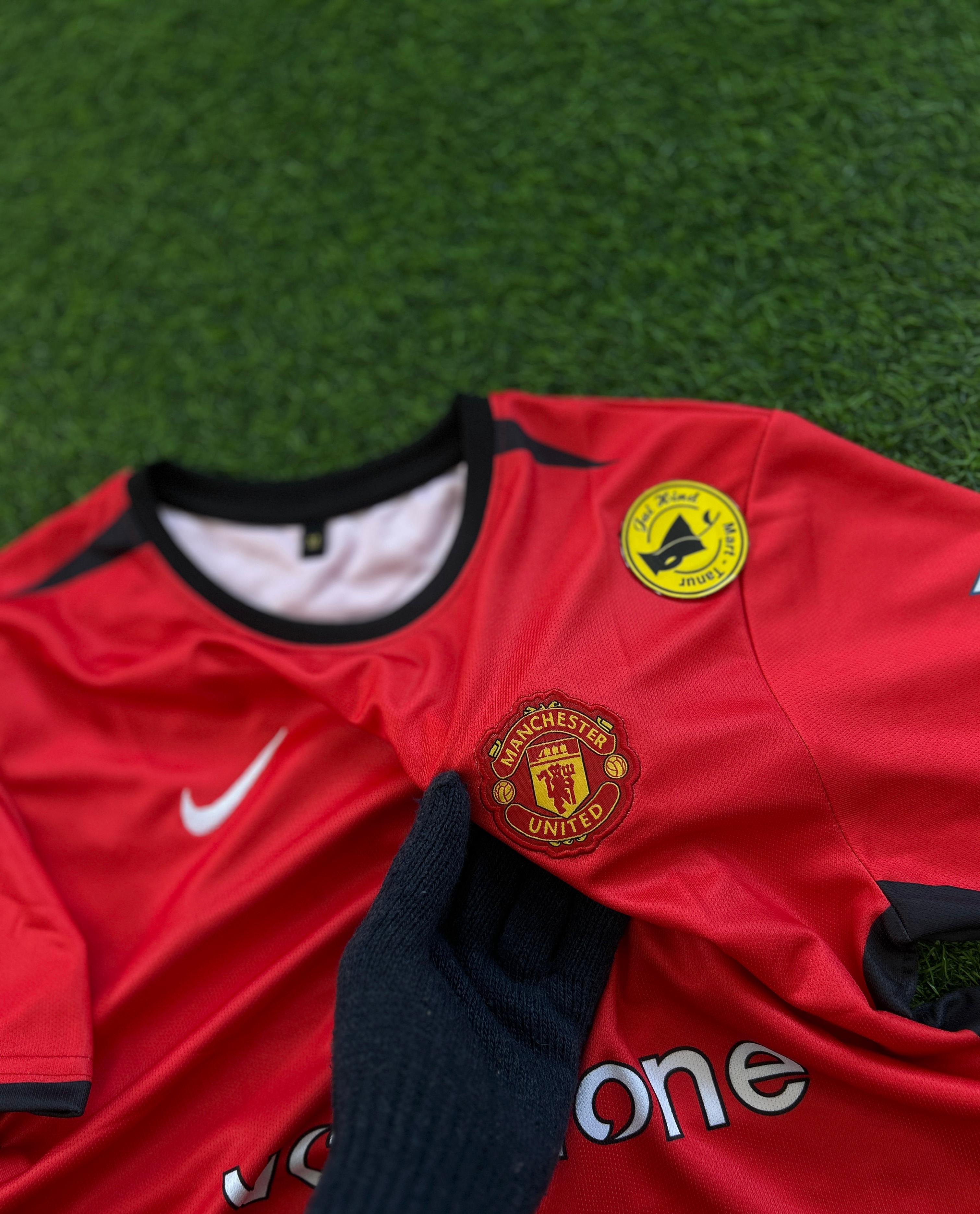 MAN UNITED 2002-04 HOME KIT, HALFSLEEVE EMBROIDERY