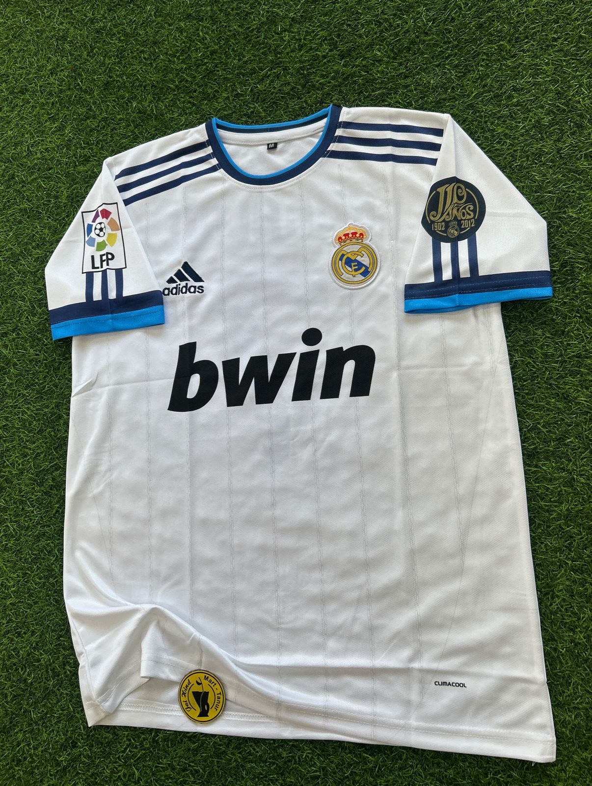 REAL MADRID 2012-13 HOME KIT, HALFSLEEVE EMBROIDERY