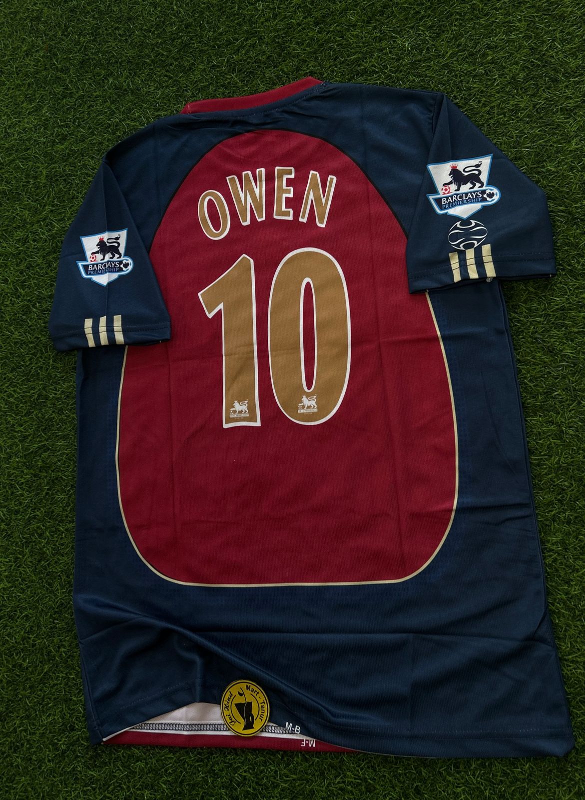 NEWCASTLE 2006-07 AWAY KIT, HALFSLEEVE EMBROIDERY