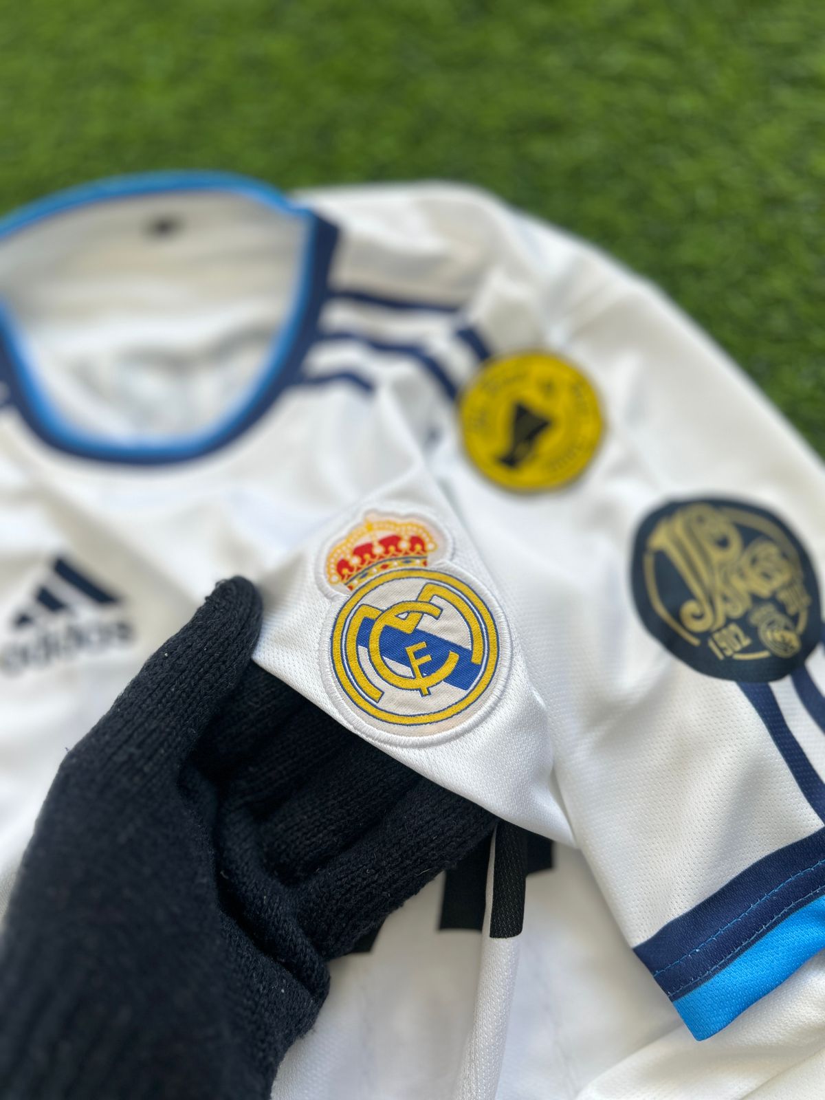 REAL MADRID 2012-13 HOME KIT, HALFSLEEVE EMBROIDERY