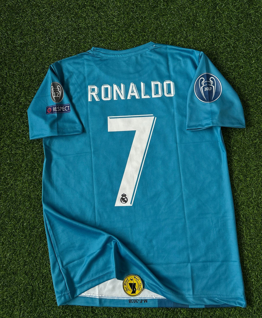 REAL MADRID 2017-18 THIRD KIT. HALFSLEEVE EMBROIDERY