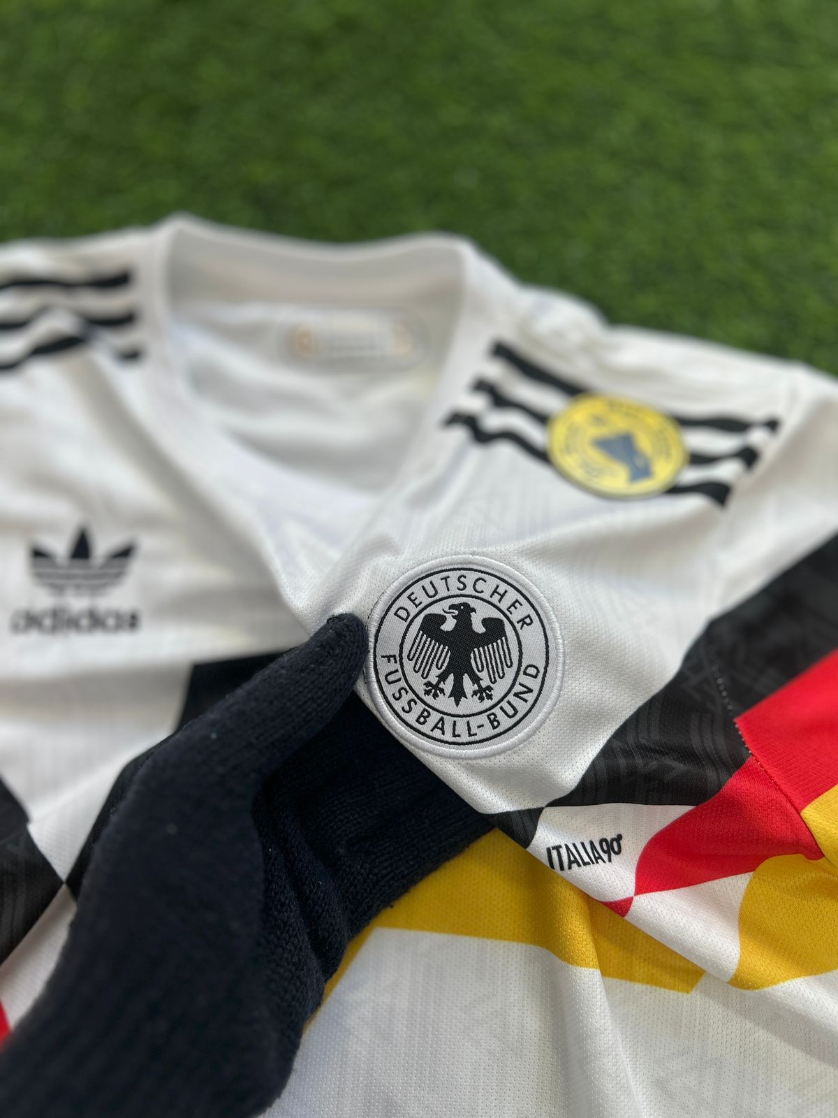GERMANY 1990 RETRO KIT, HALFSLEEVE EMBROIDERY