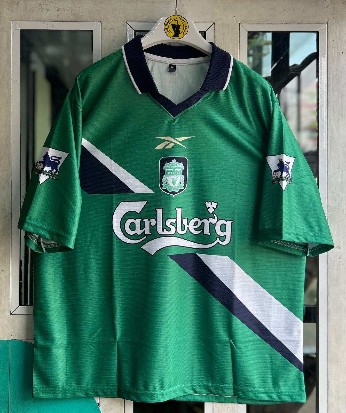 LIVERPOOL 1999-00 AWAY KIT, FIVESLEEVE POLO SUBLIMATION